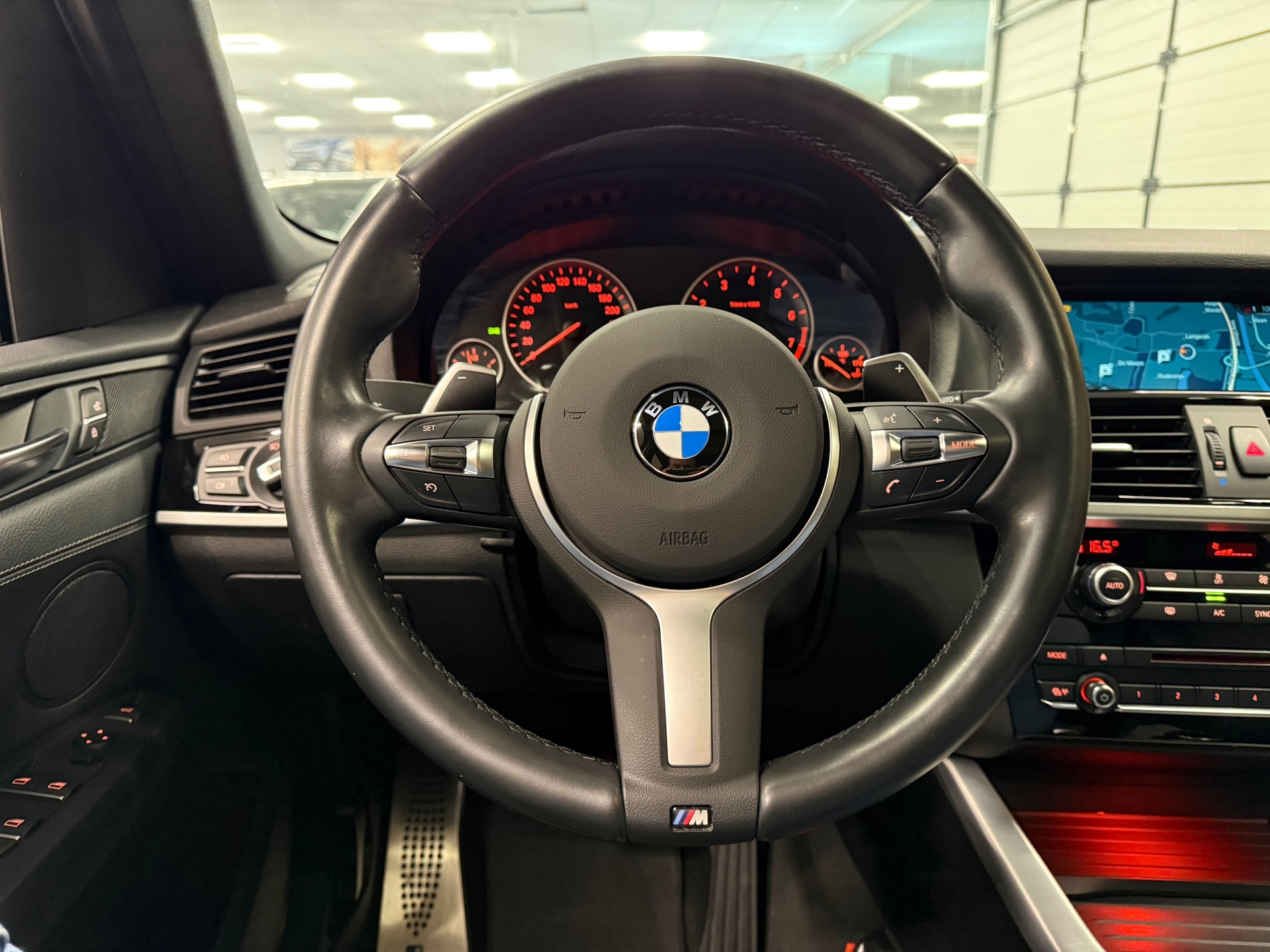 https://www.autokooy.nl//xml/images/48262024-14.JPG