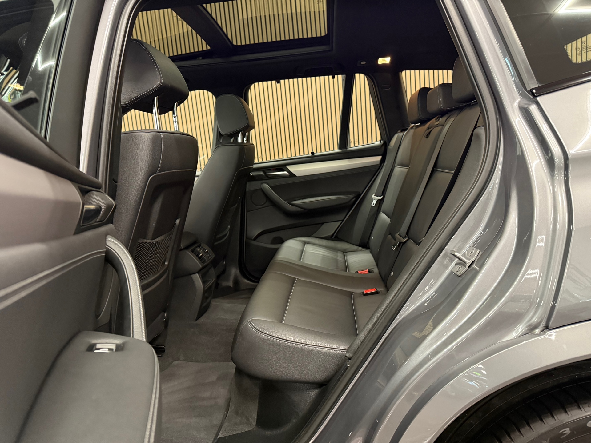 https://www.autokooy.nl//xml/images/48262024-21.JPG