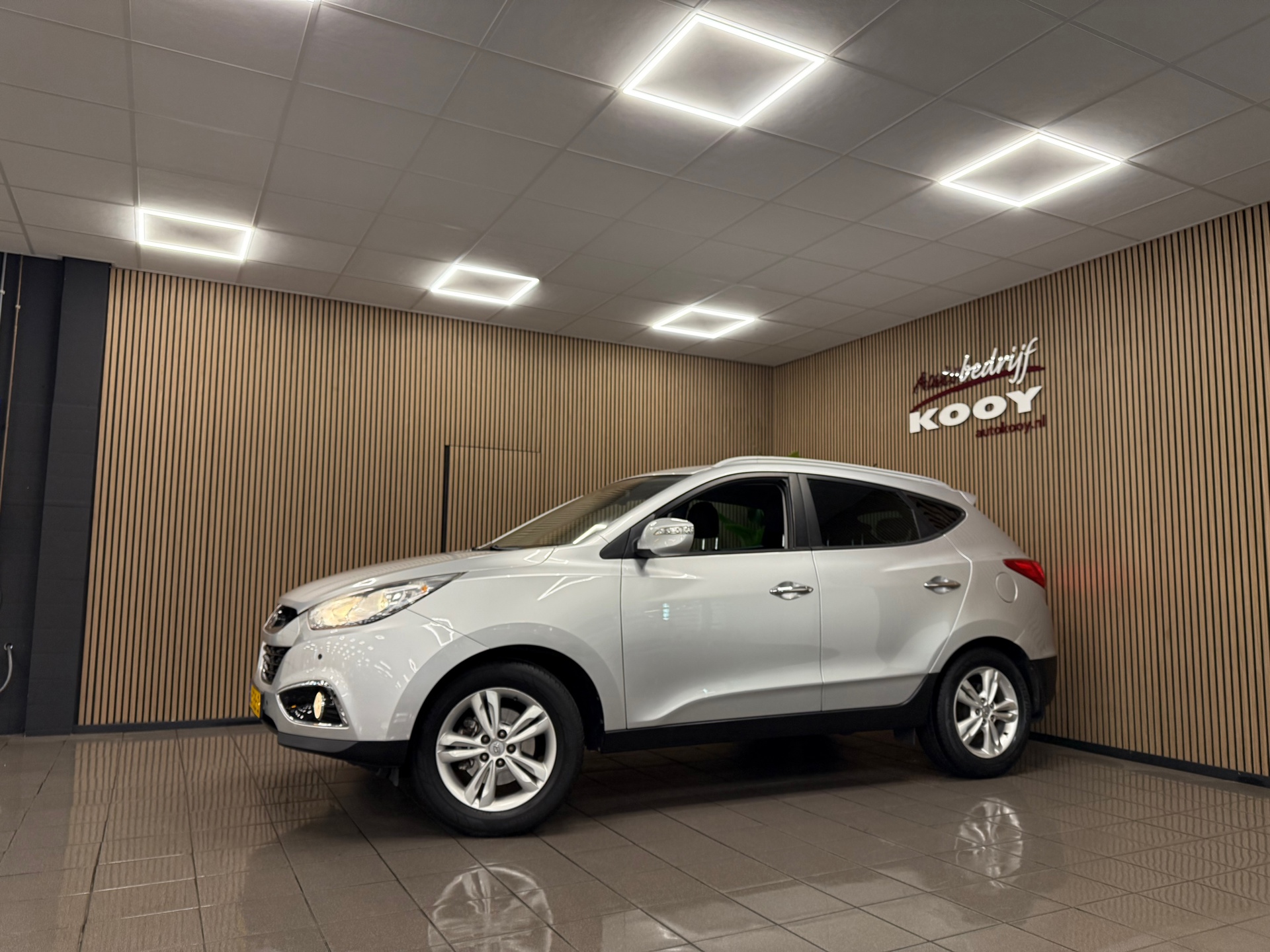 https://www.autokooy.nl//xml/images/48307453-9.JPG