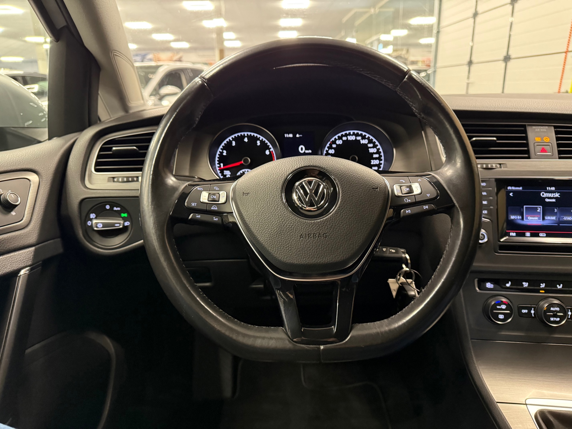 https://www.autokooy.nl//xml/images/48381627-13.JPG