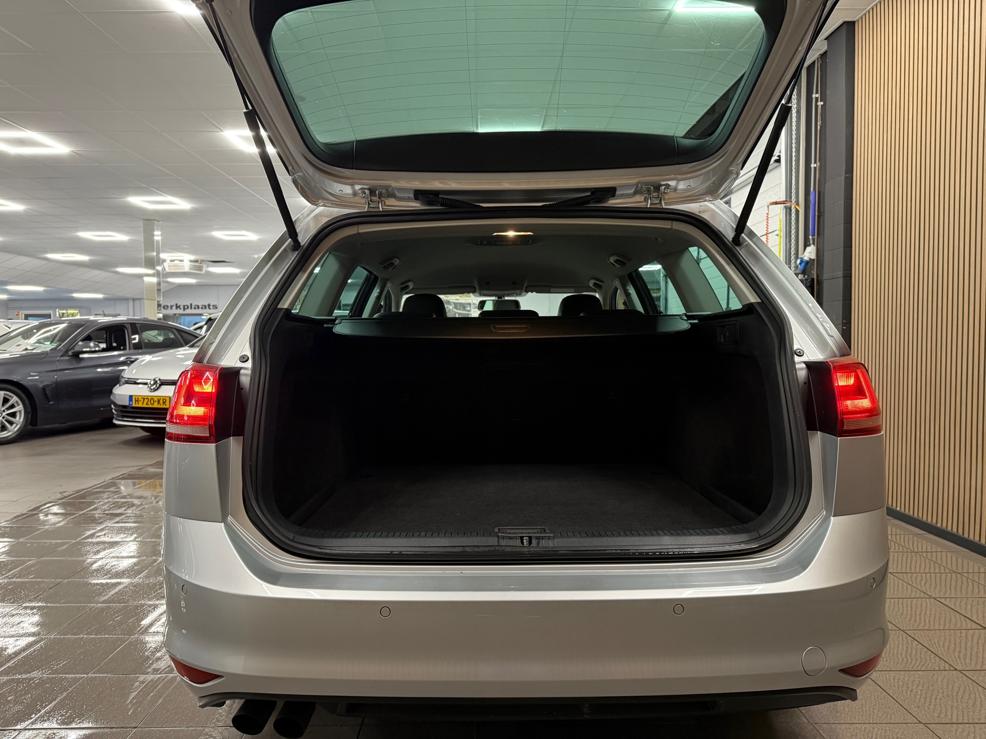 https://www.autokooy.nl//xml/images/48381627-5.JPG