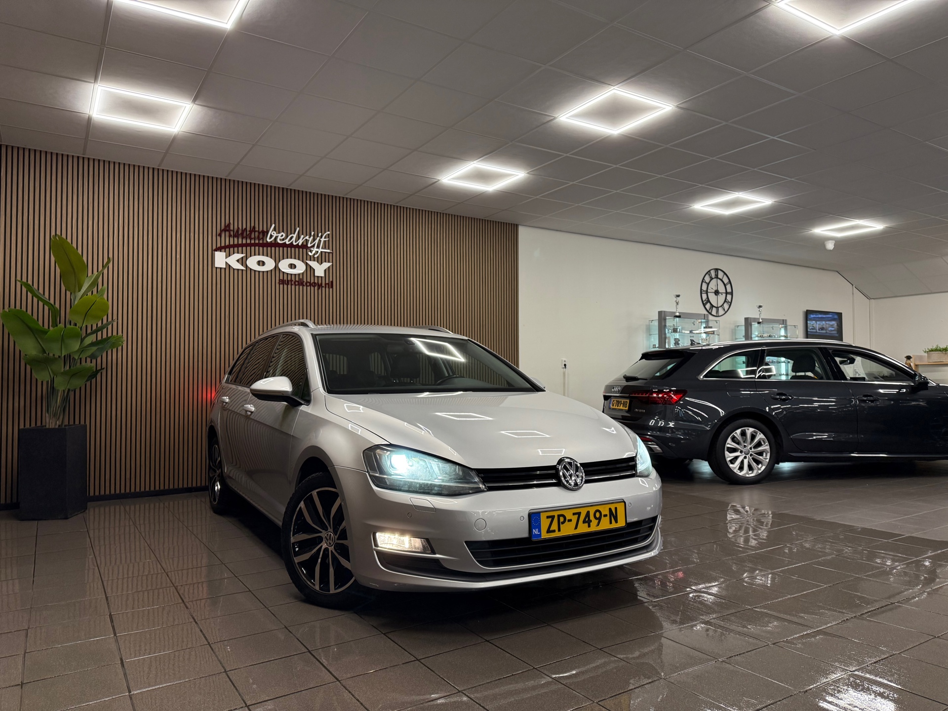 https://www.autokooy.nl//xml/images/48381627-7.JPG