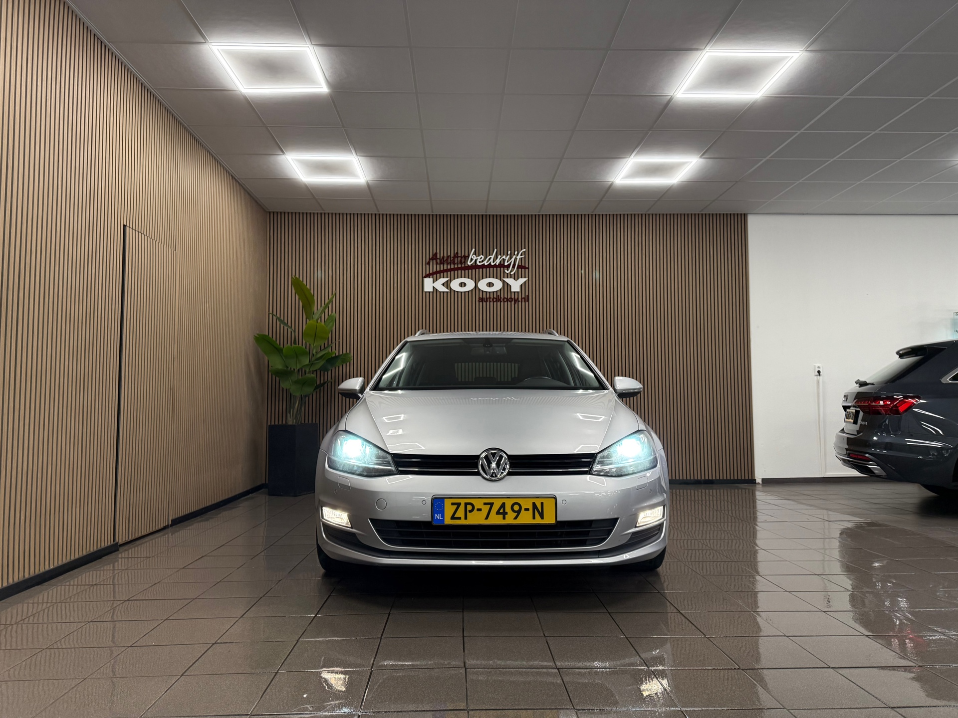 https://www.autokooy.nl//xml/images/48381627-8.JPG