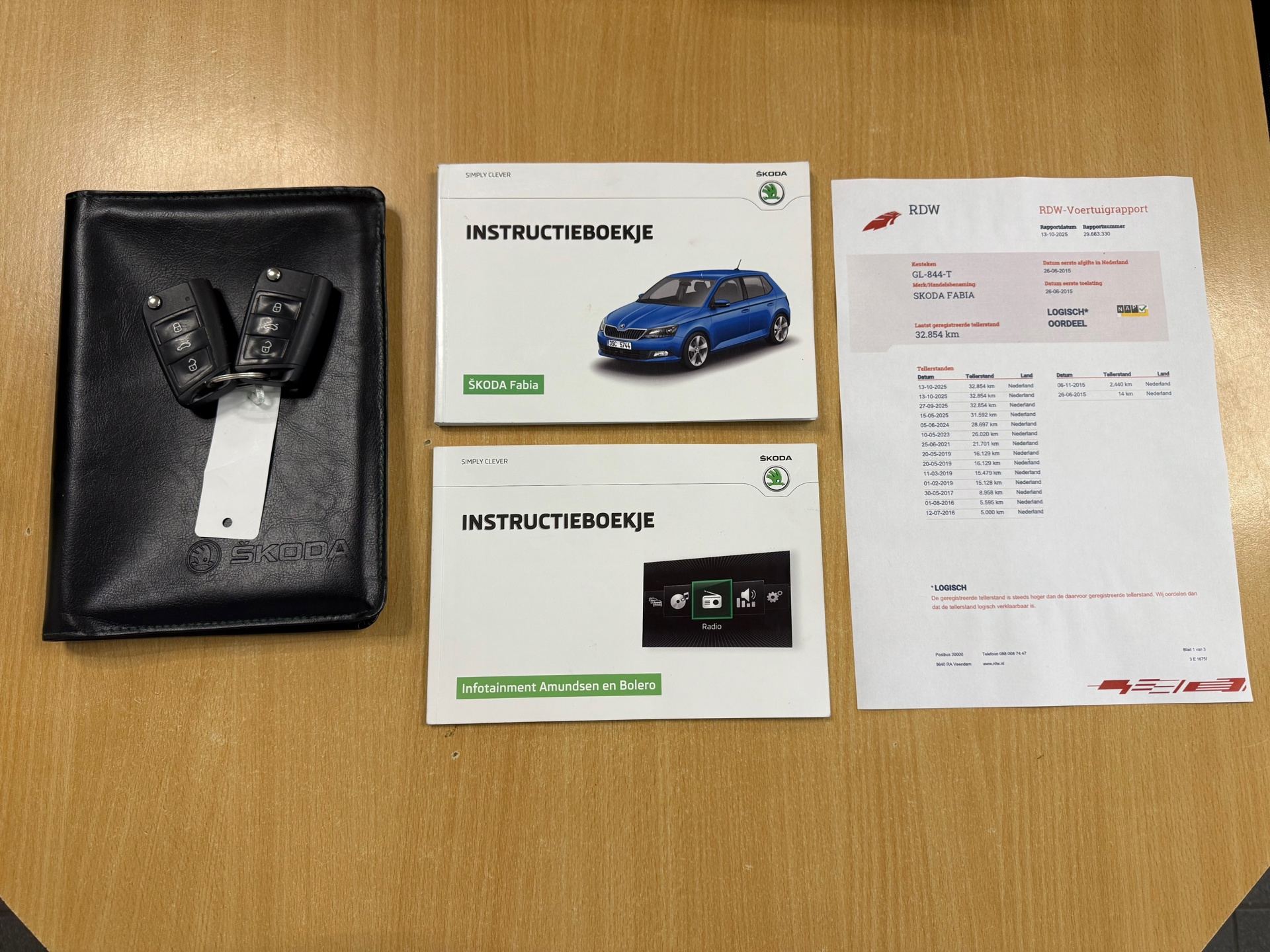 https://www.autokooy.nl//xml/images/48416638-24.JPG