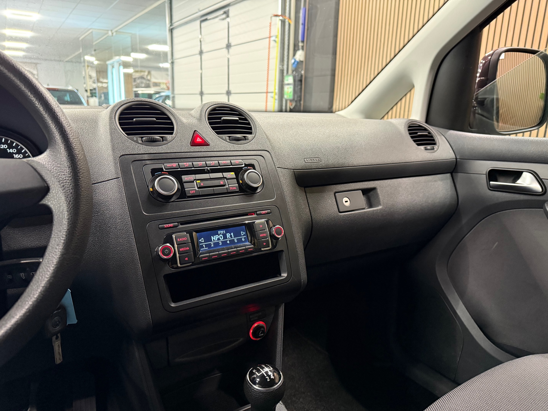 https://www.autokooy.nl//xml/images/48466742-18.JPG
