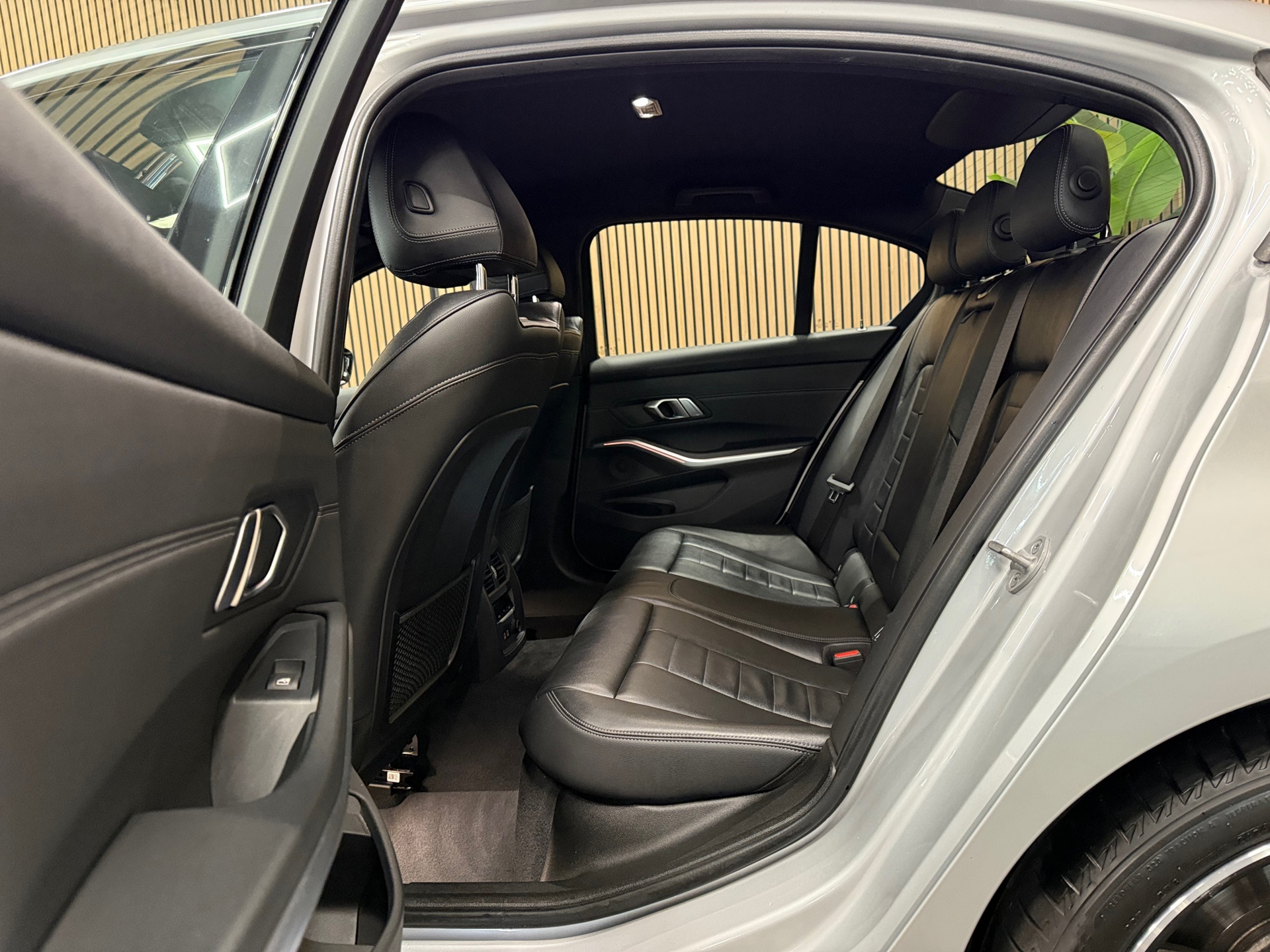 https://www.autokooy.nl//xml/images/48467108-23.JPG