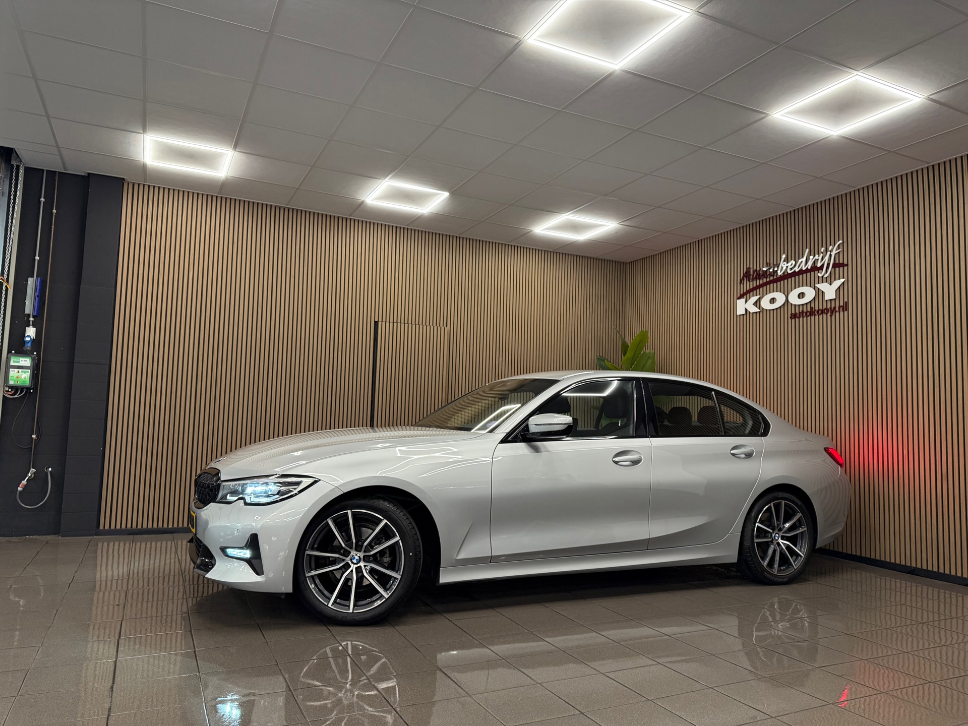 https://www.autokooy.nl//xml/images/48467108-9.JPG