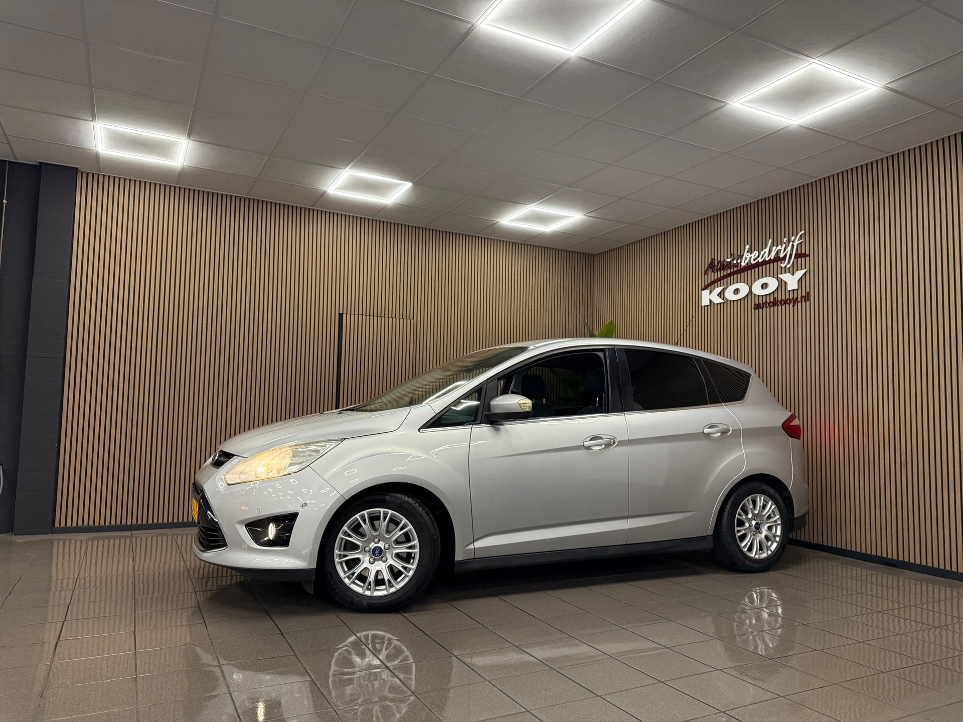 https://www.autokooy.nl//xml/images/48567124-9.JPG