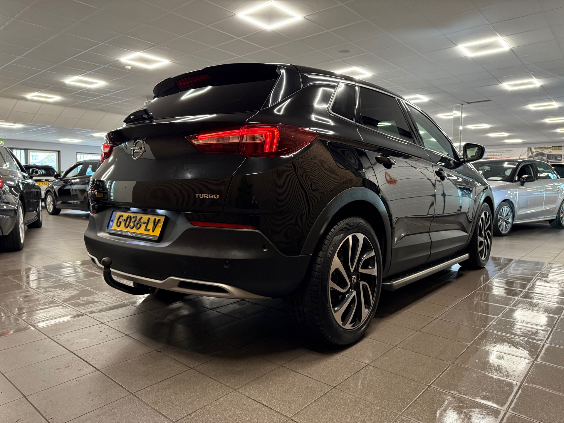 https://www.autokooy.nl//xml/images/48595249-7.JPG