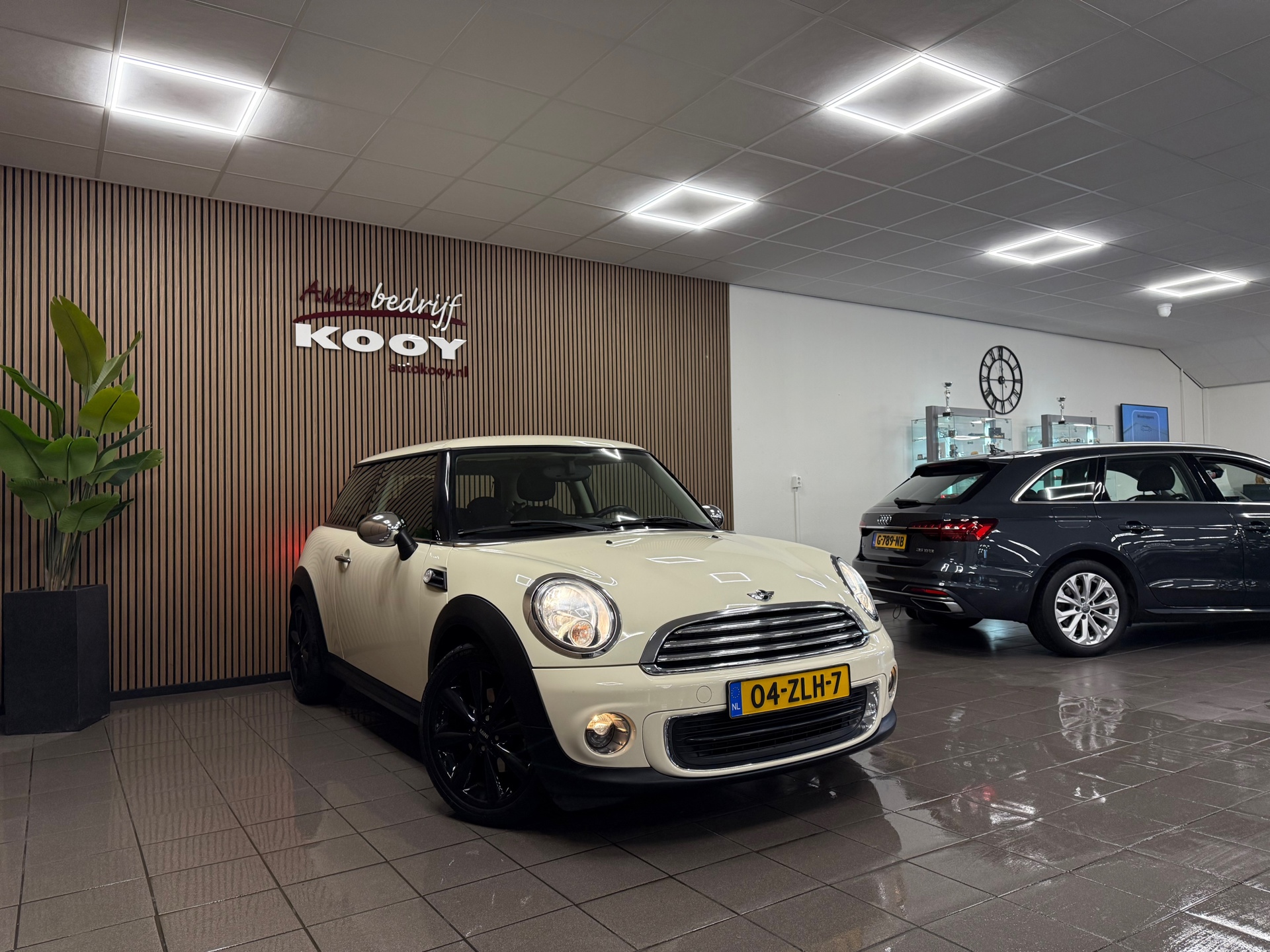 https://www.autokooy.nl//xml/images/48725846-7.JPG
