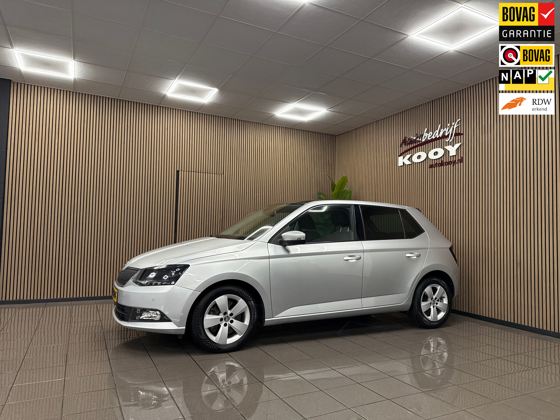 Skoda Fabia 1.2 TSI Style * Automaat / Panoramadak / LM Velgen / Cruise control / NL Auto *