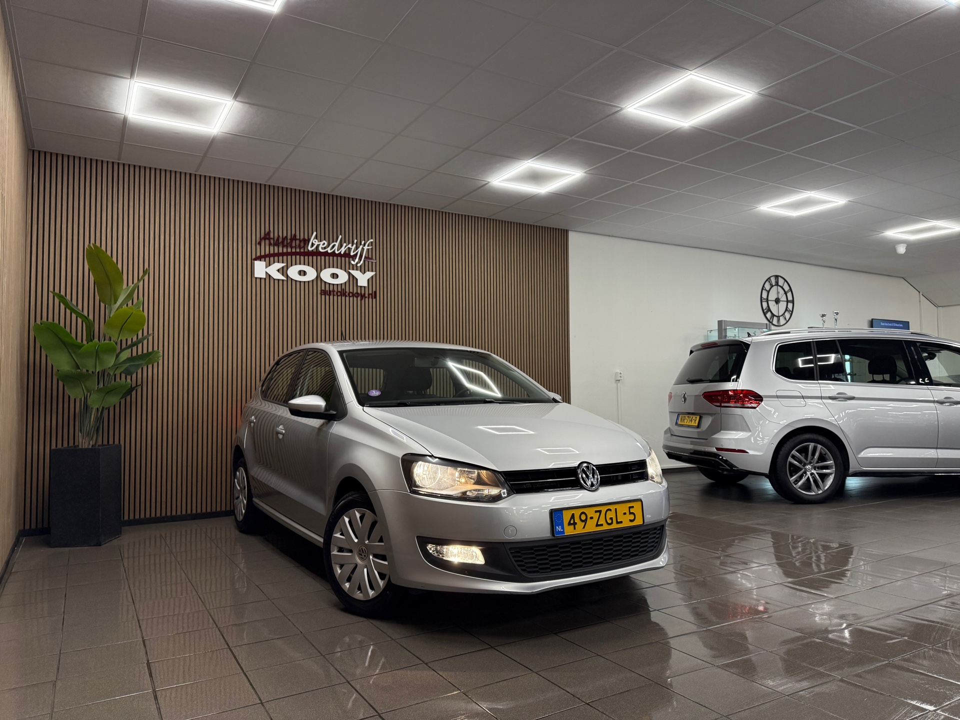 https://www.autokooy.nl//xml/images/49181623-8.JPG