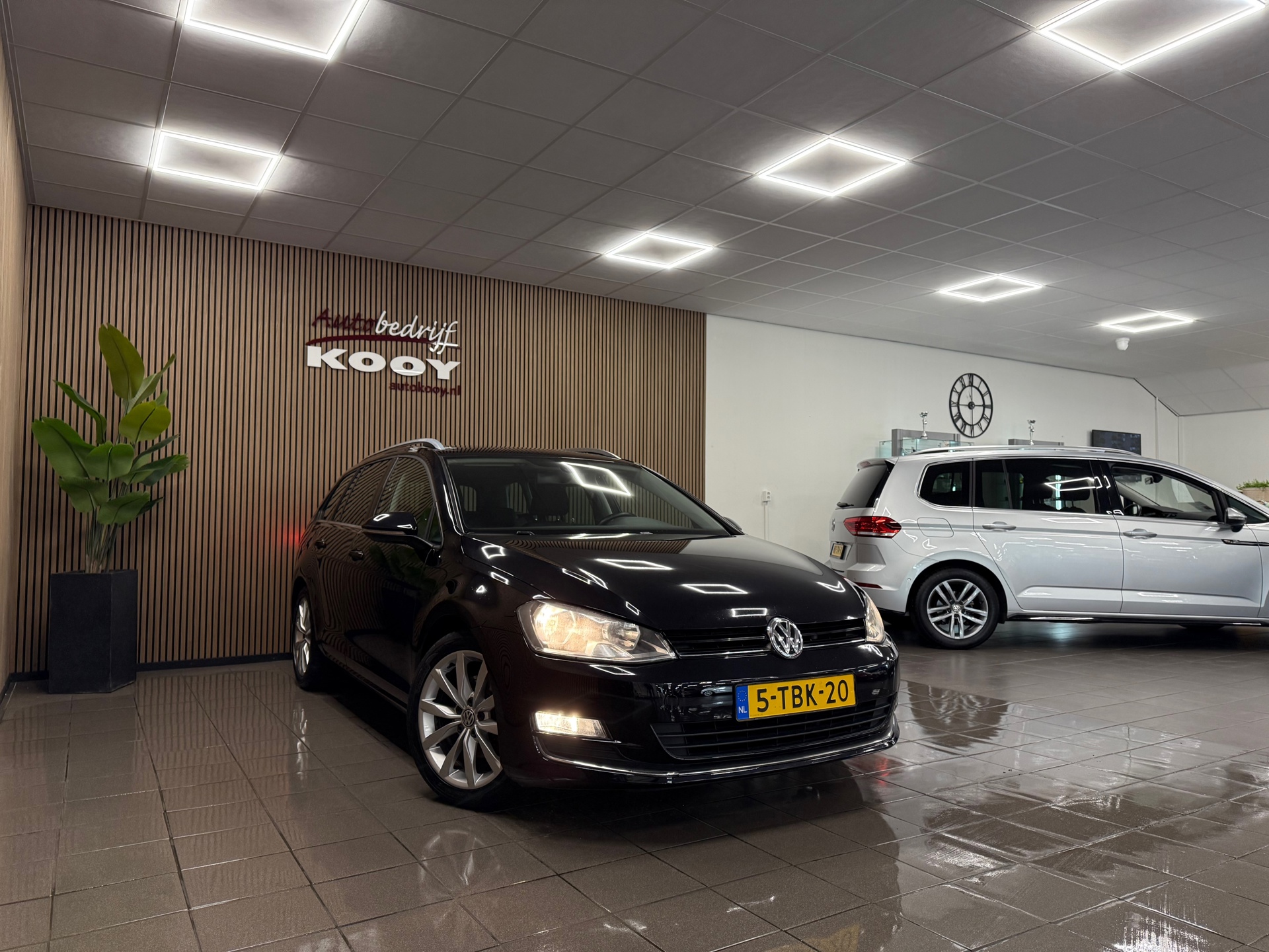 https://www.autokooy.nl//xml/images/49483638-7.JPG