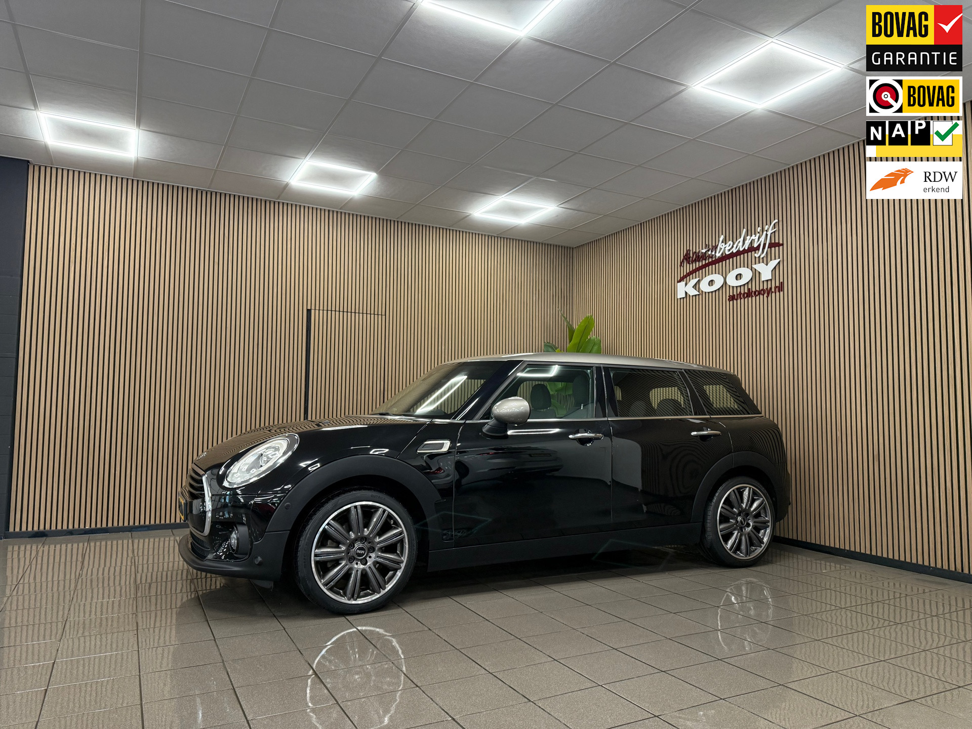 Mini Mini Clubman 1.5 Cooper Chili * Automaat / Panoramadak / Harman Kardon / NL Auto *