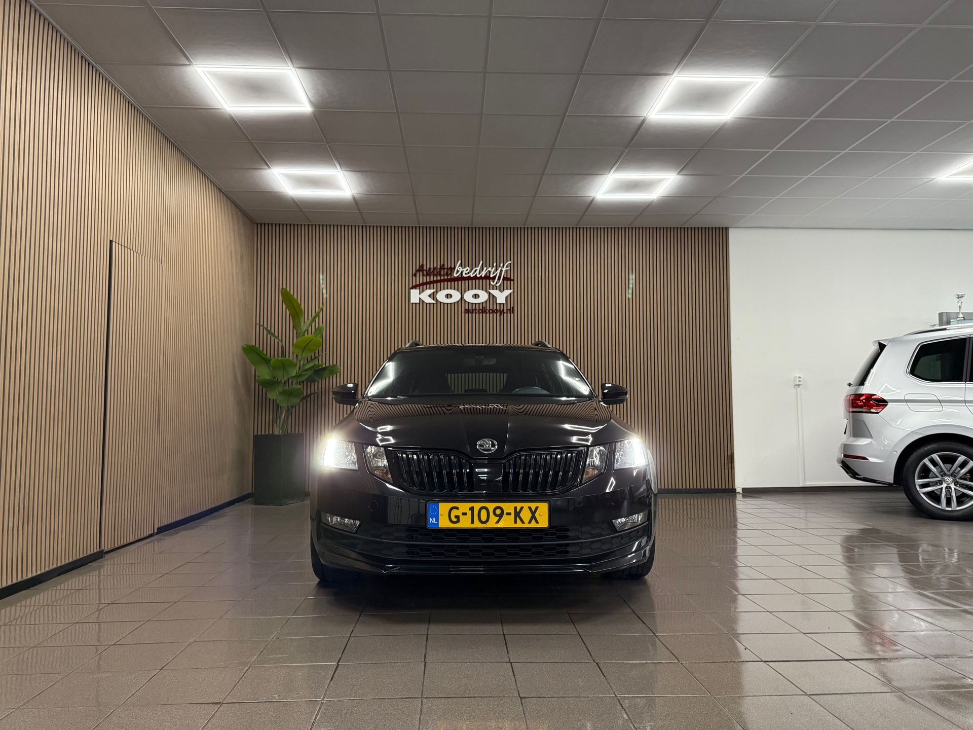 https://www.autokooy.nl//xml/images/49626446-8.JPG