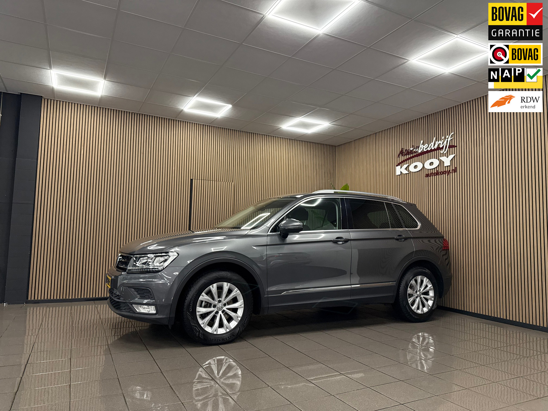 Volkswagen Tiguan 1.4 TSI Comfortline Business * 1e Eig / Carplay / LED / ACC / Navigatie / NL Auto *