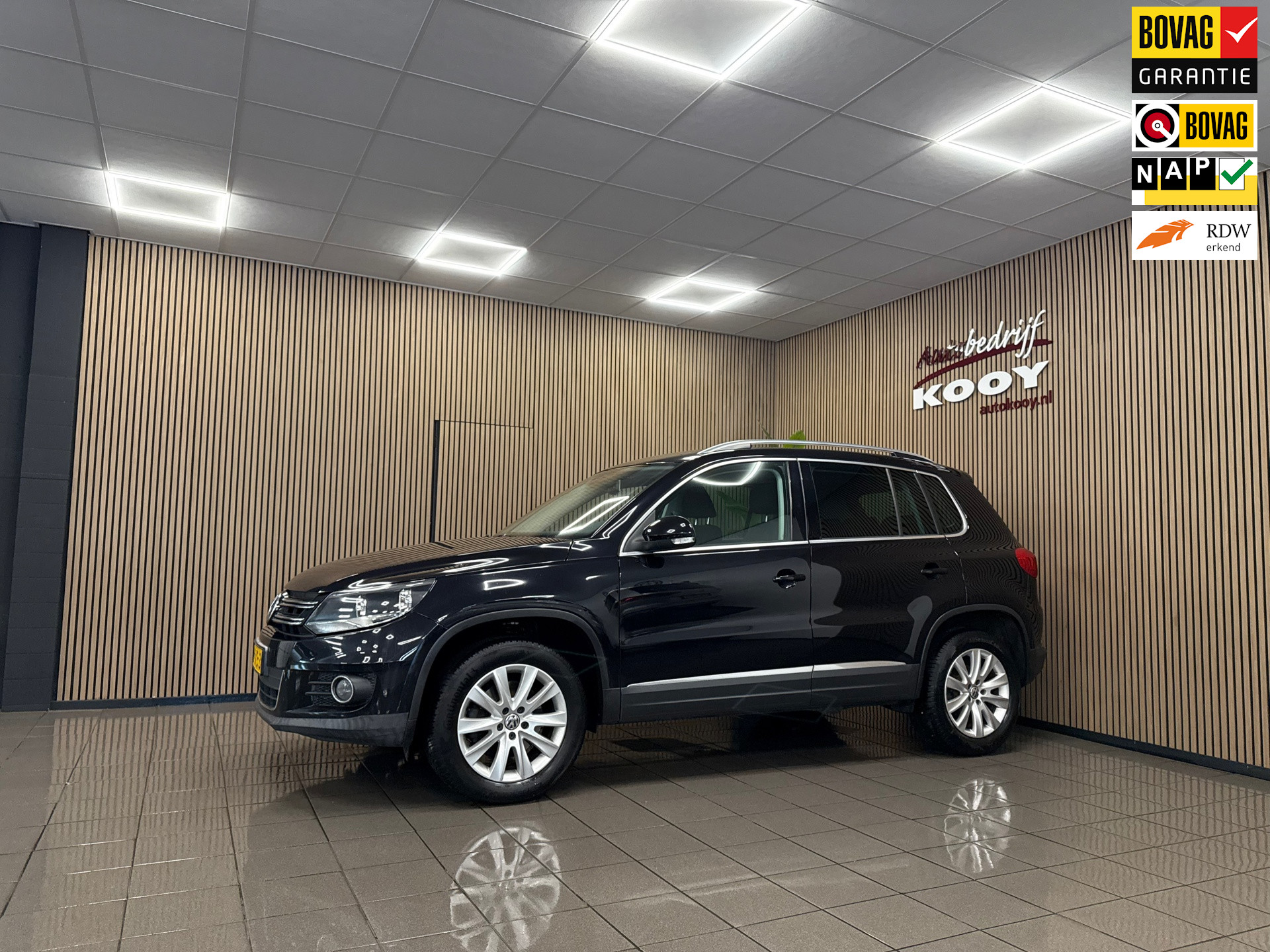 Volkswagen Tiguan 1.4 TSI Sport&Style * Trekhaak / Dealer onderhouden / Cruise control / NL Auto *