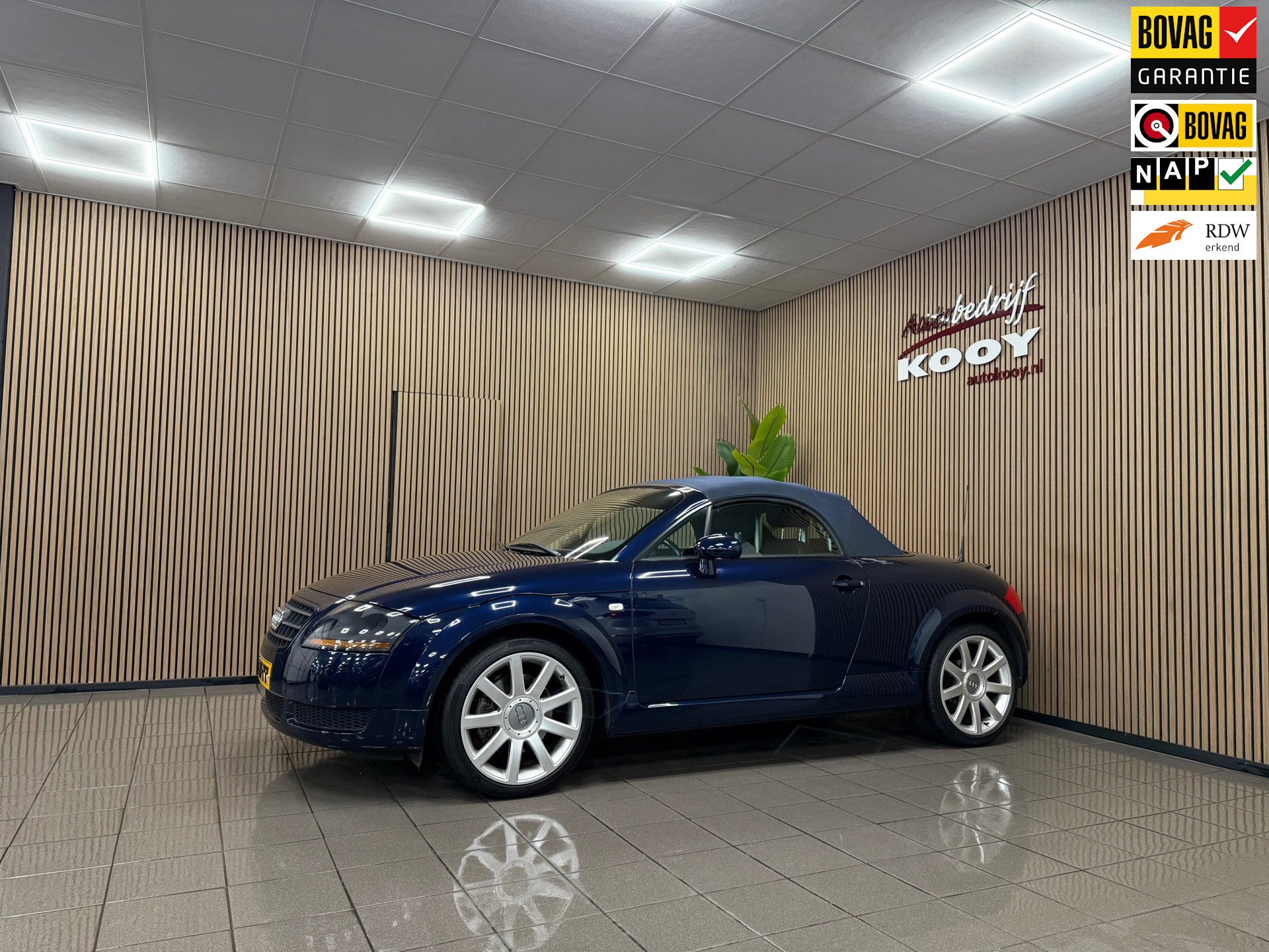 Audi TT Roadster 1.8 5V Turbo * 64.792 km + NAP / NL Auto / Leder / Stoelverwarming *