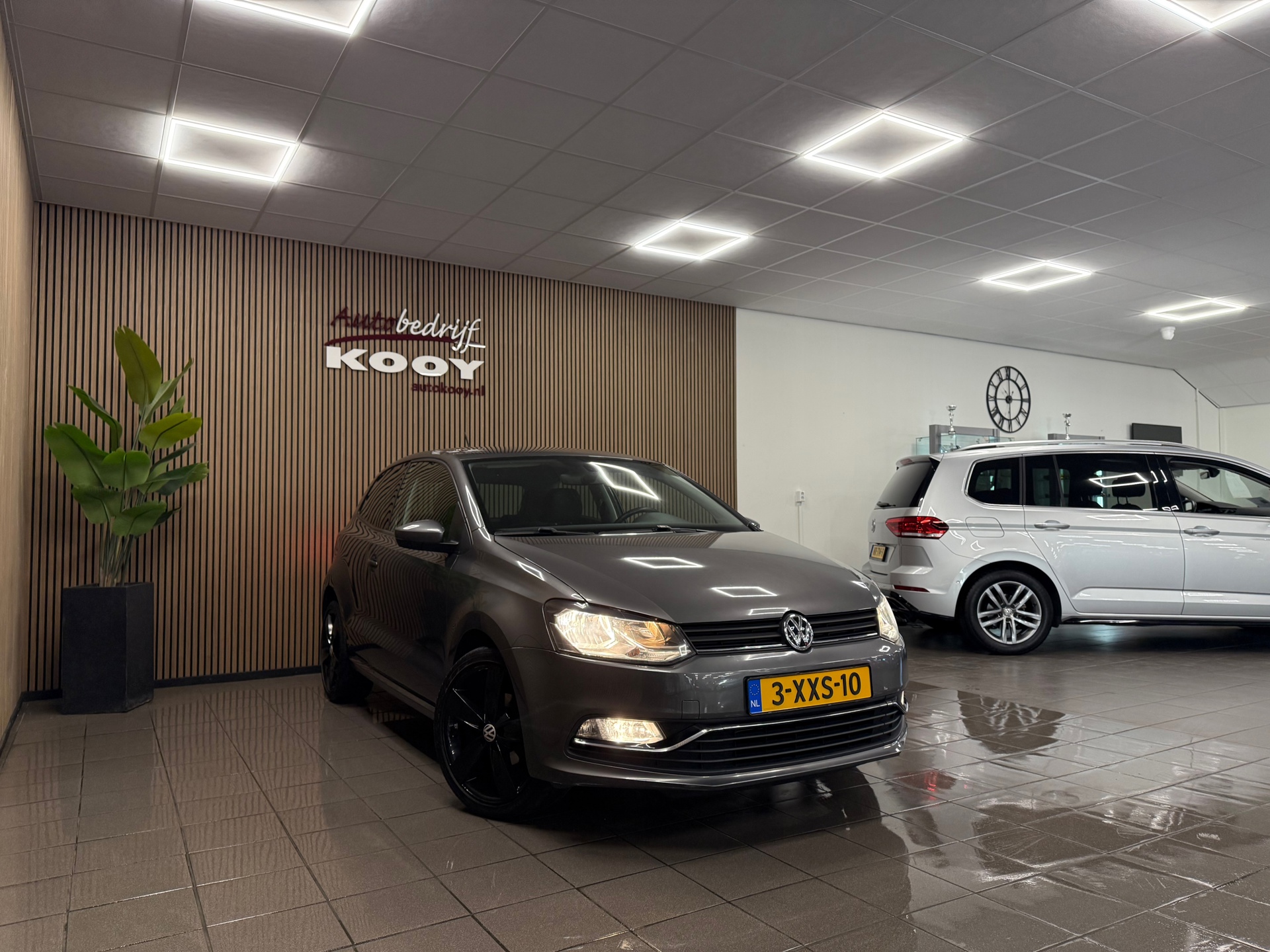 https://www.autokooy.nl//xml/images/50575817-7.JPG