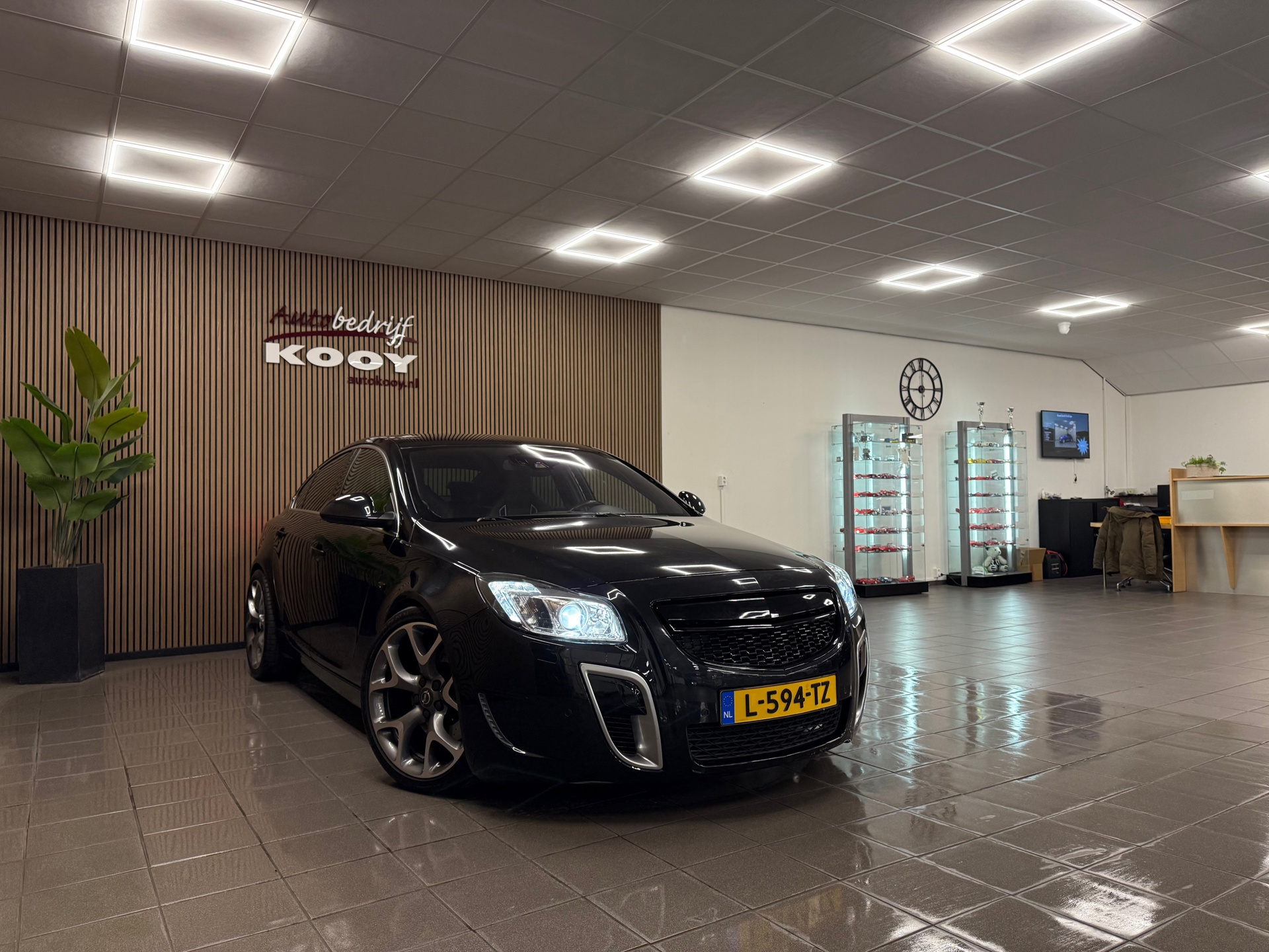 https://www.autokooy.nl//xml/images/50846329-7.JPG