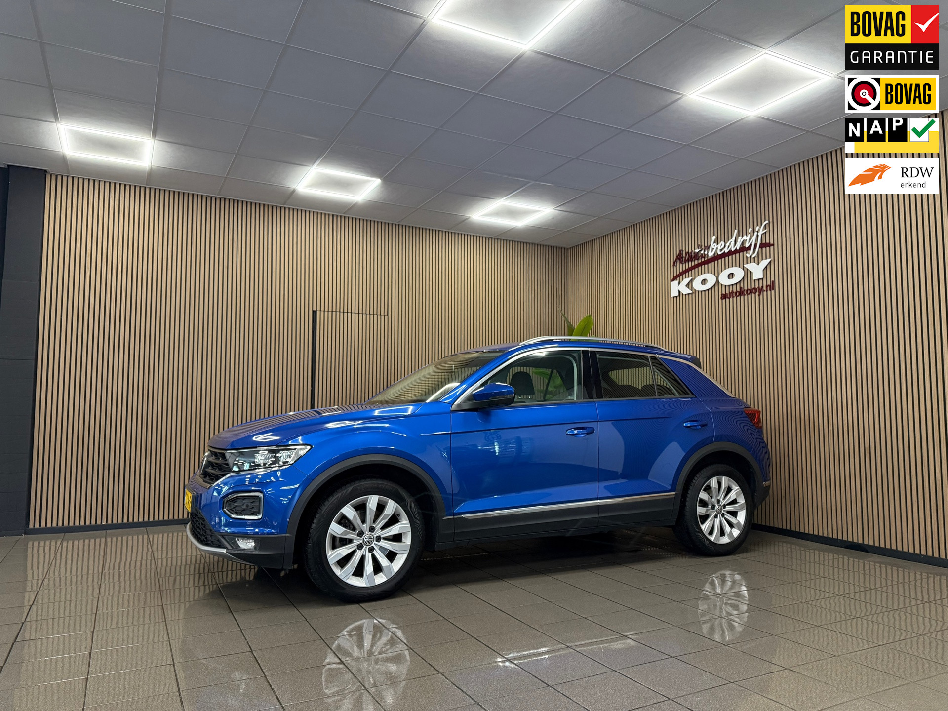 Volkswagen T-Roc 2.0 TSI 4Motion Sport * 1e Eig / Automaat / Carplay / LED / Camera / NL Auto *