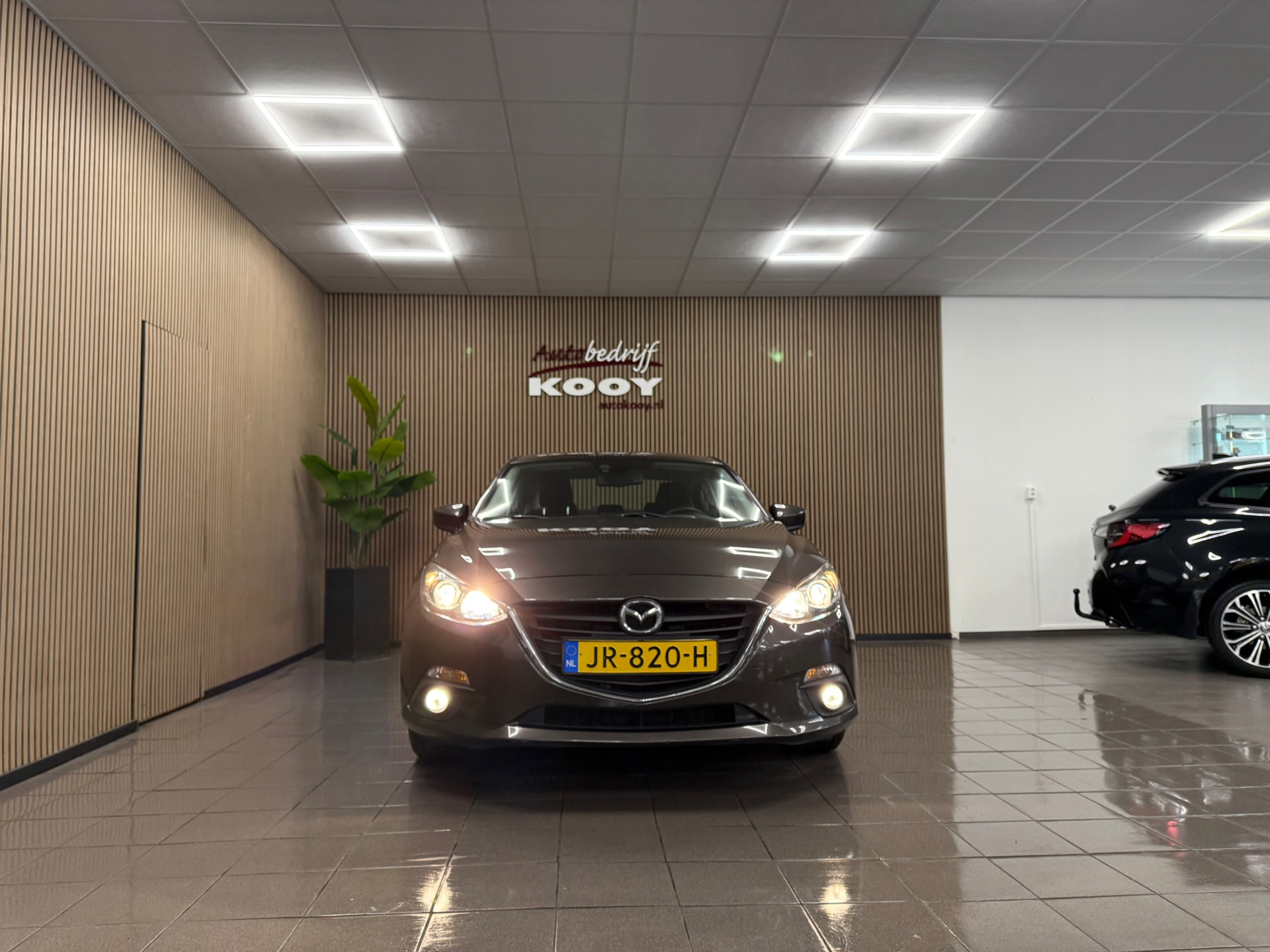 https://www.autokooy.nl//xml/images/51441496-8.JPG