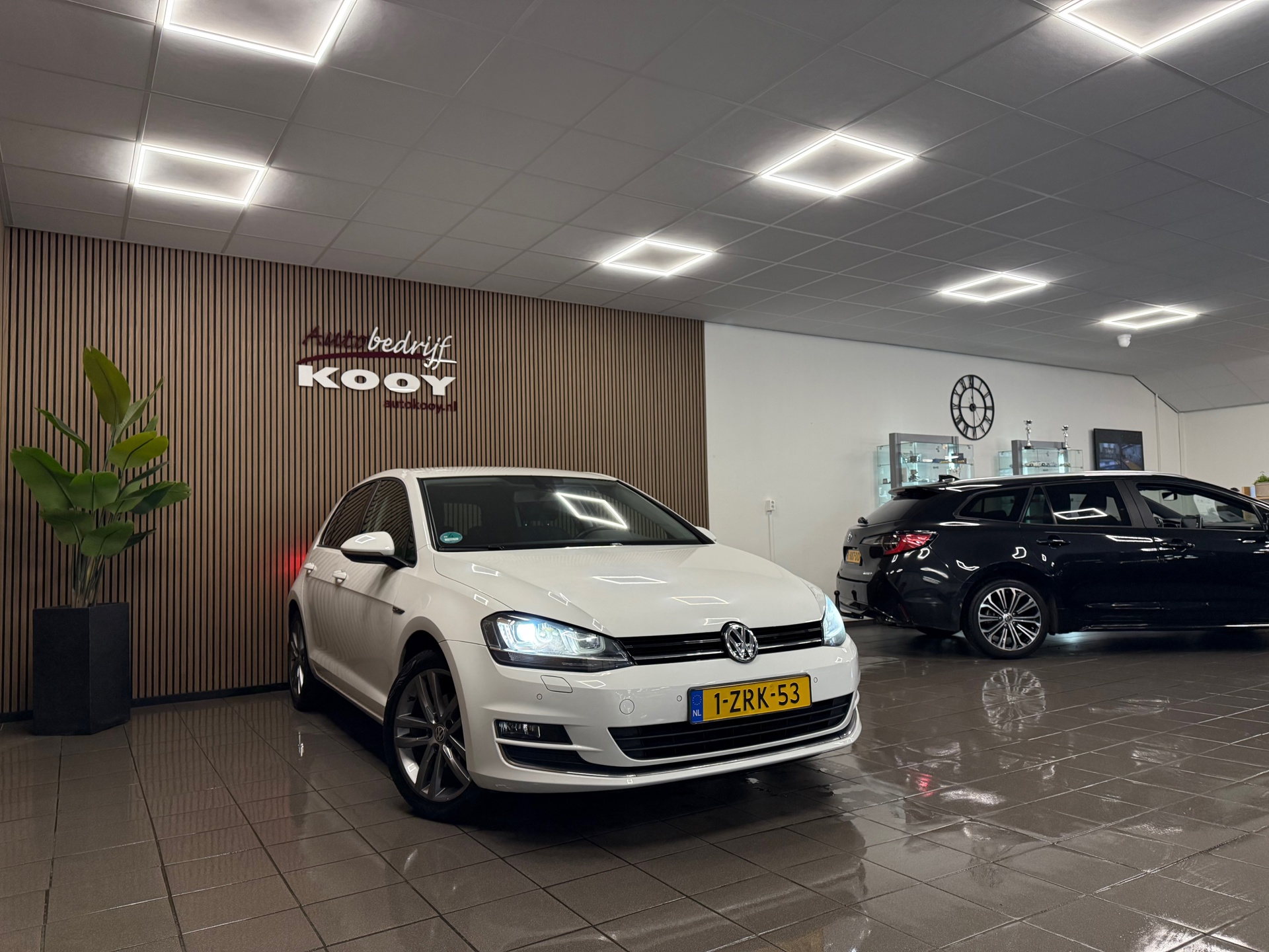 https://www.autokooy.nl//xml/images/51825280-7.JPG
