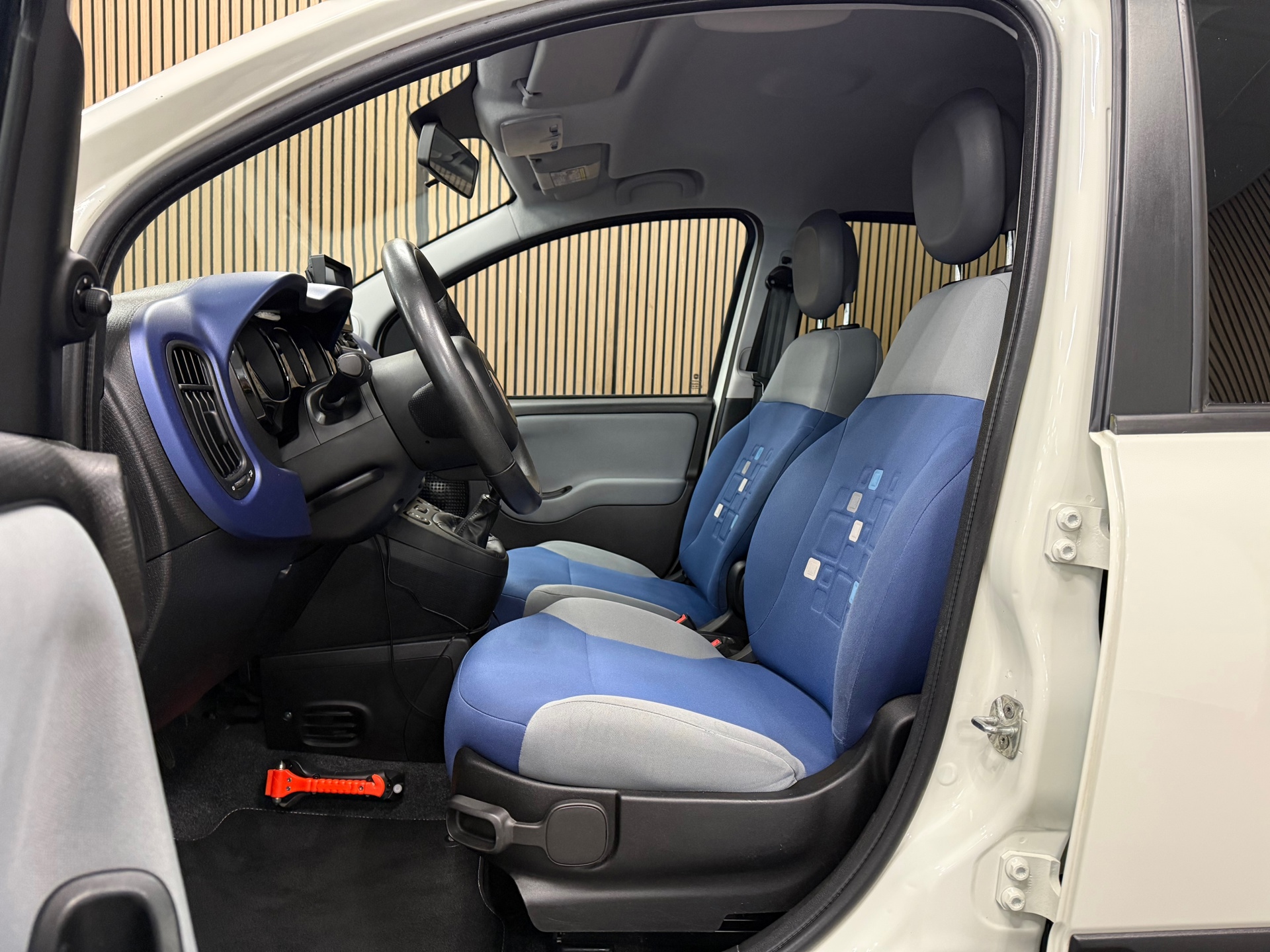 https://www.autokooy.nl//xml/images/53218482-11.JPG