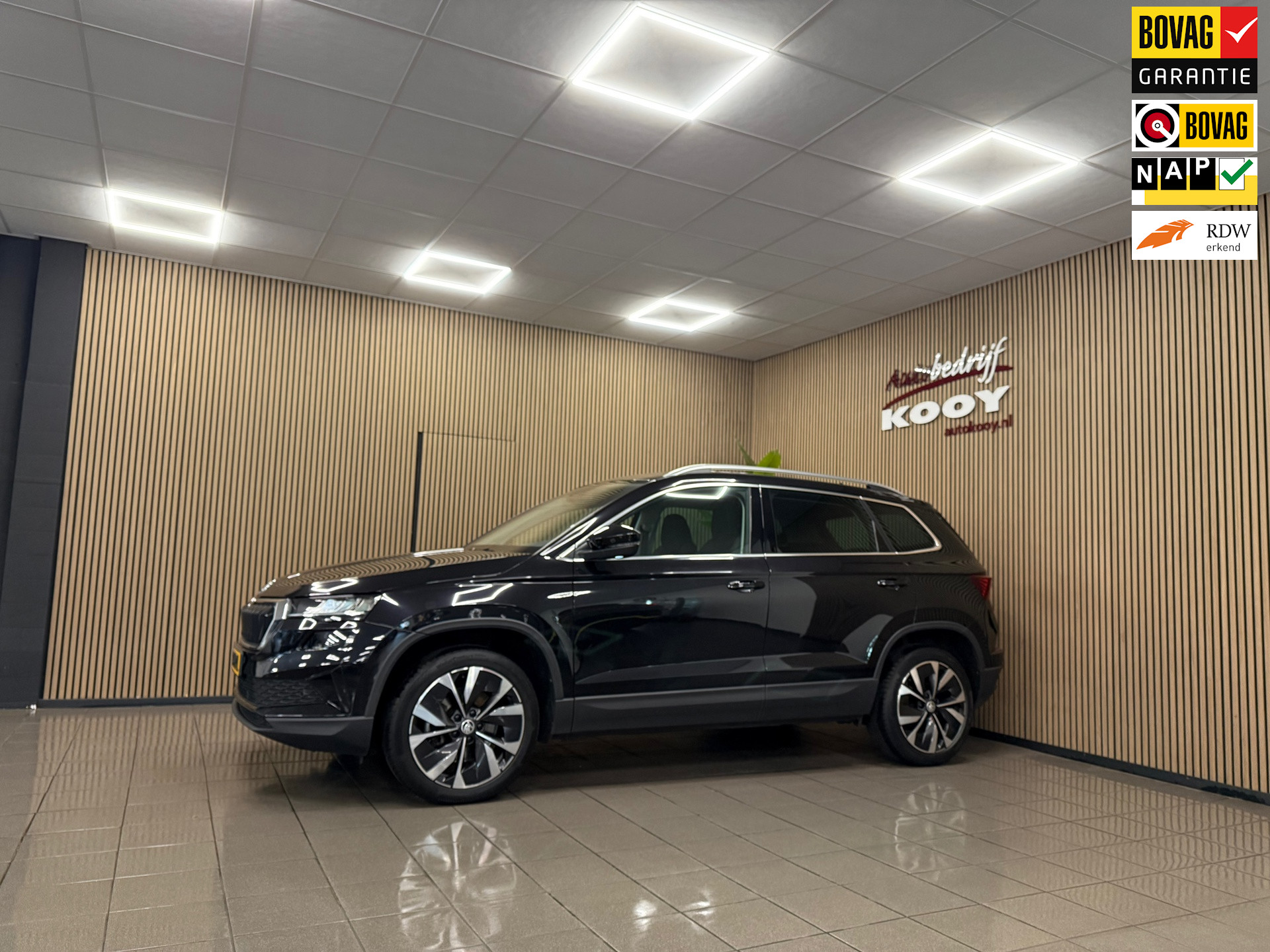 Skoda Karoq 1.5 TSI ACT Business Edition * Automaat / Carplay / Virtual cockpit / Camera / NL Auto *