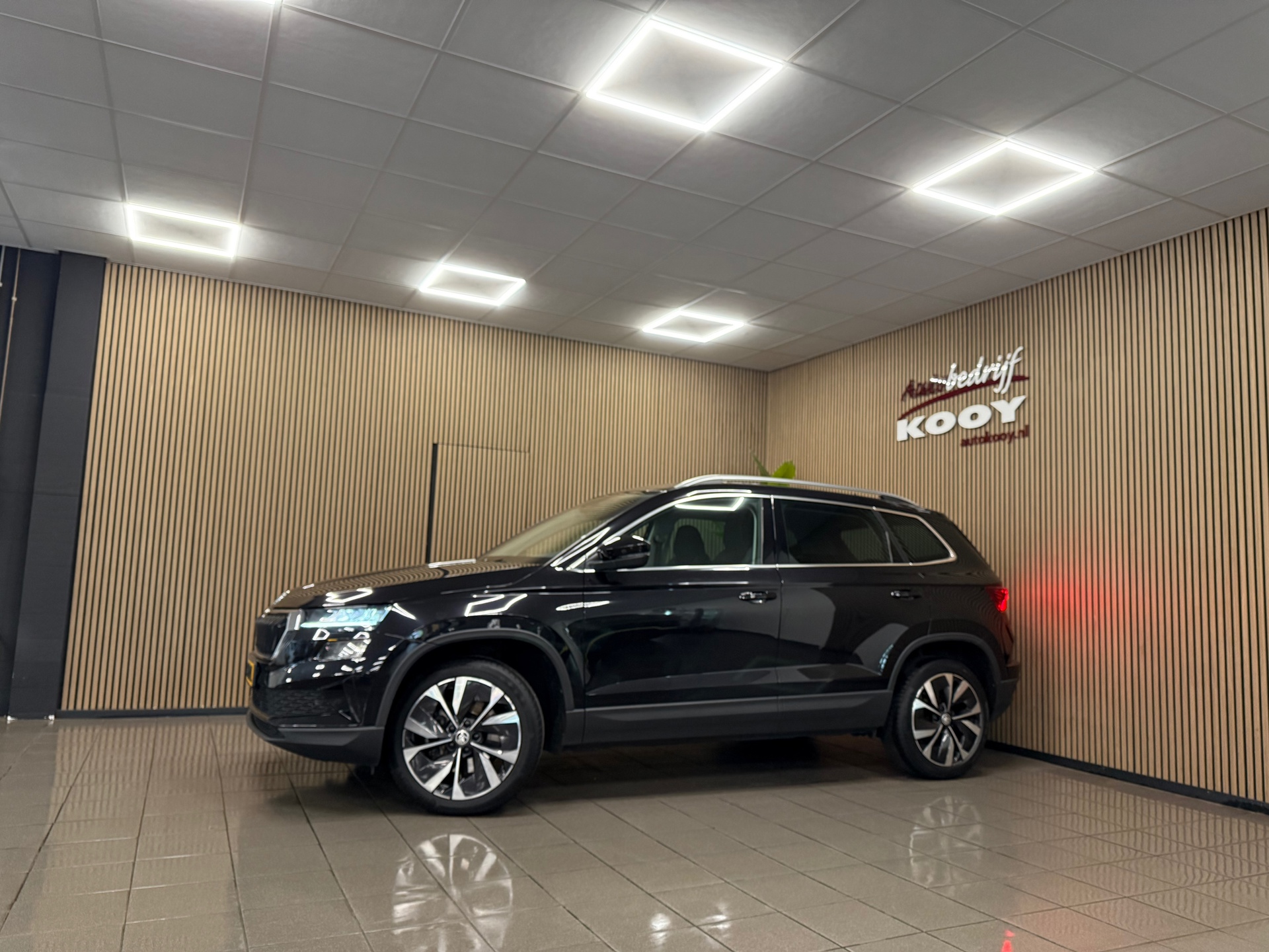 https://www.autokooy.nl//xml/images/53236838-10.JPG