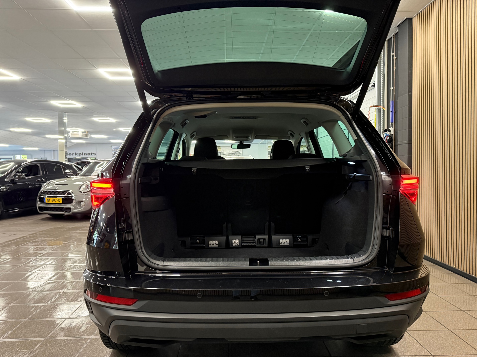 https://www.autokooy.nl//xml/images/53236838-5.JPG