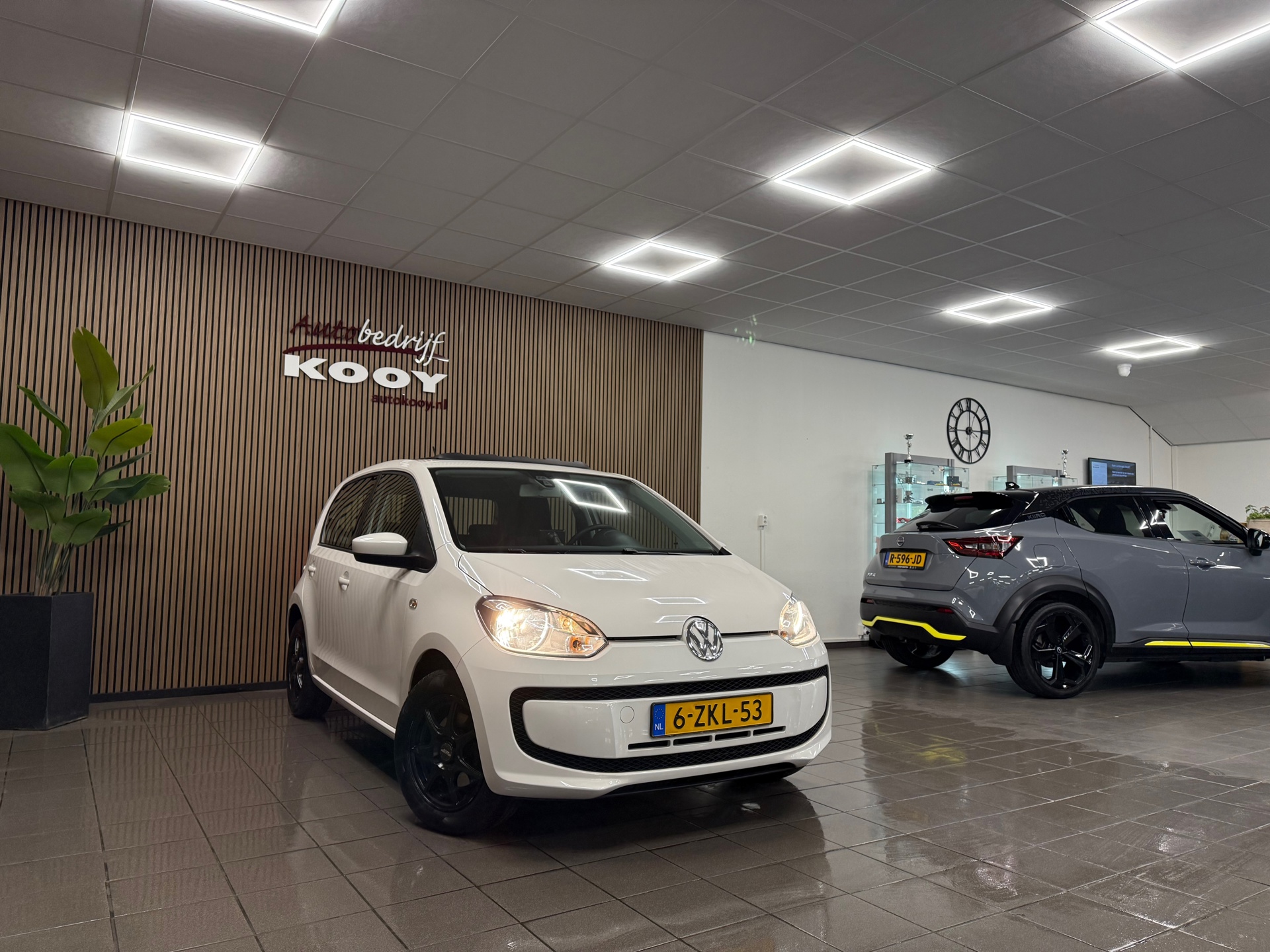 https://www.autokooy.nl//xml/images/53263004-7.JPG