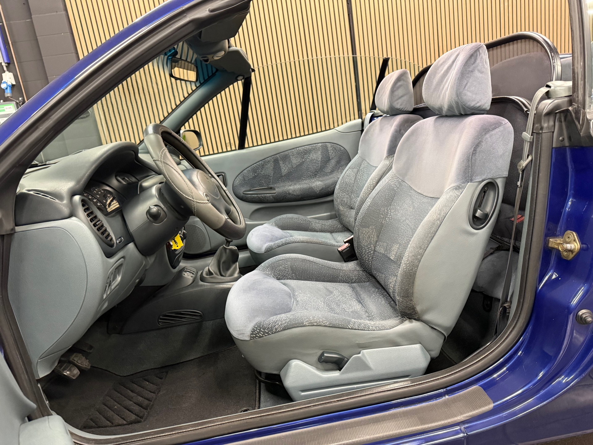 https://www.autokooy.nl//xml/images/53263145-13.JPG