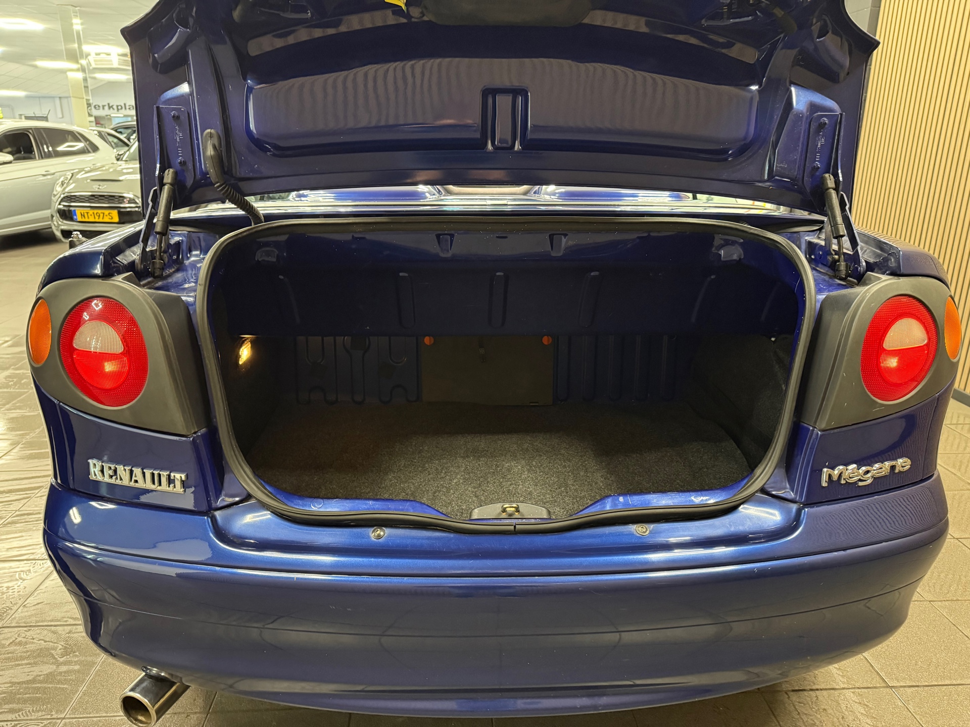 https://www.autokooy.nl//xml/images/53263145-6.JPG