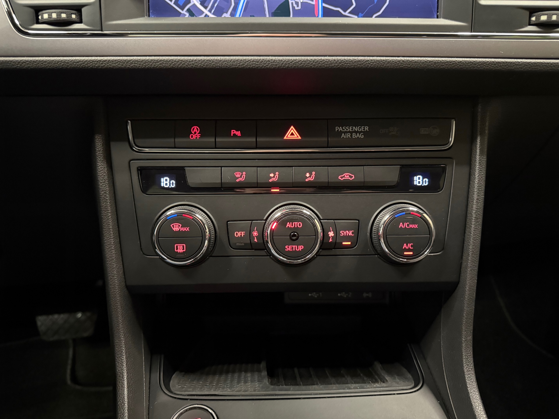 https://www.autokooy.nl//xml/images/53293343-20.JPG