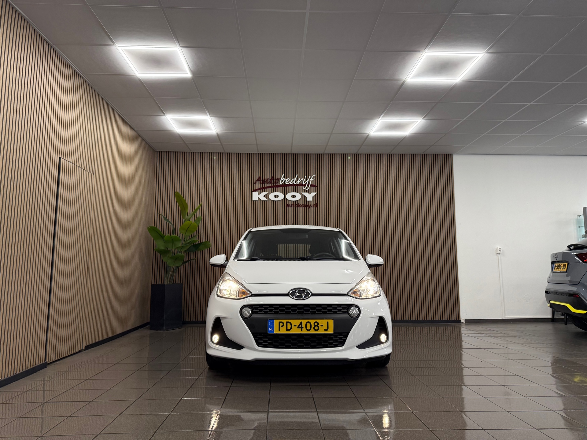 https://www.autokooy.nl//xml/images/53327599-8.JPG