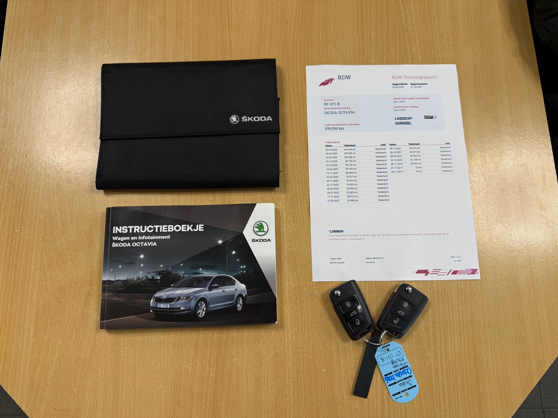 https://www.autokooy.nl//xml/images/53377603-24.JPG