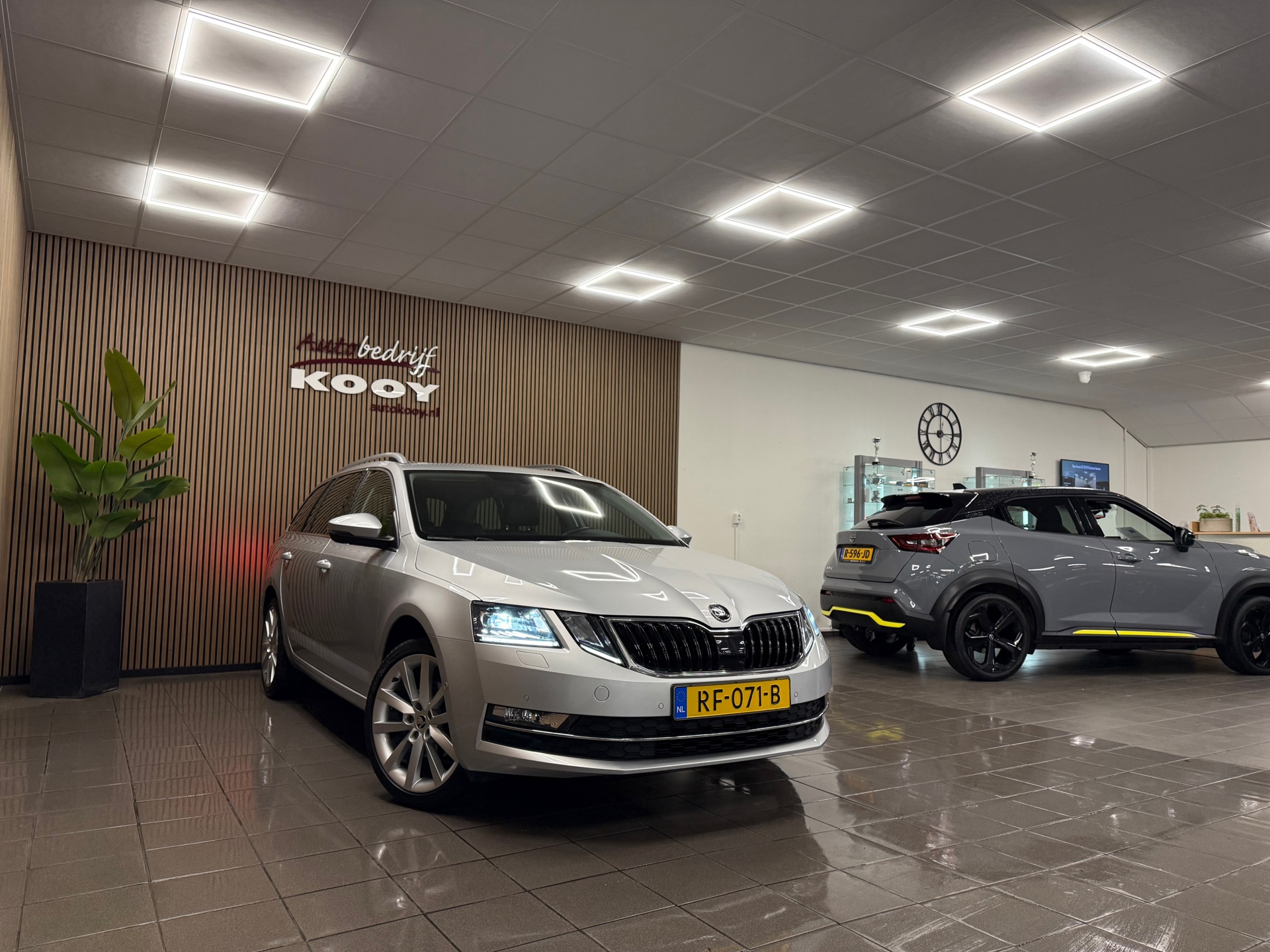 https://www.autokooy.nl//xml/images/53377603-7.JPG