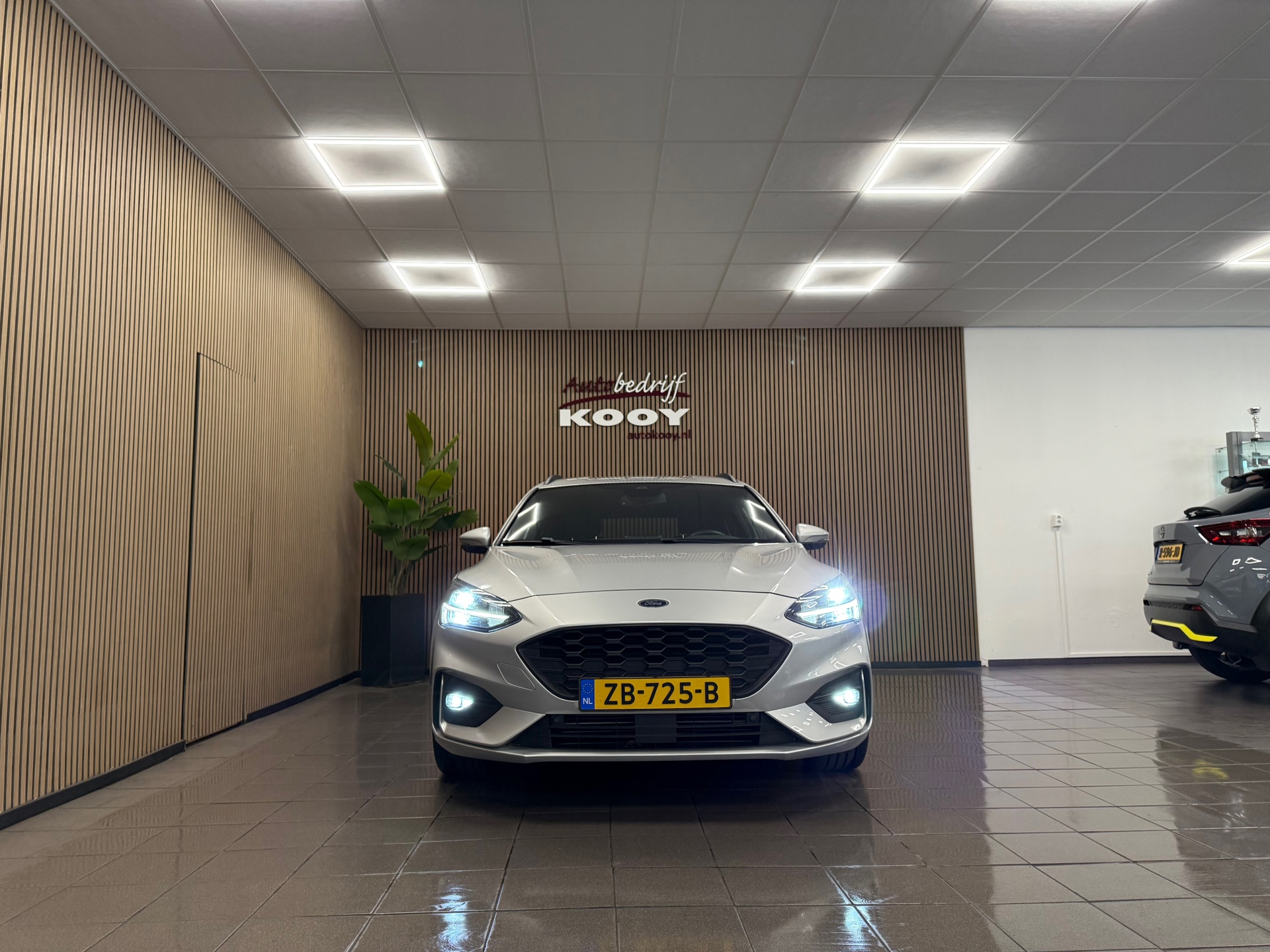 https://www.autokooy.nl//xml/images/53404331-8.JPG