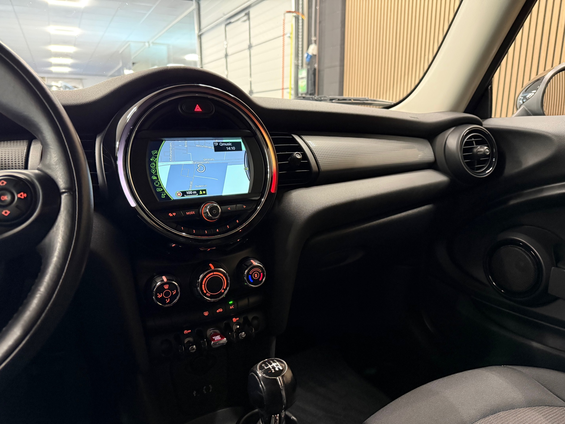 https://www.autokooy.nl//xml/images/53434762-21.JPG