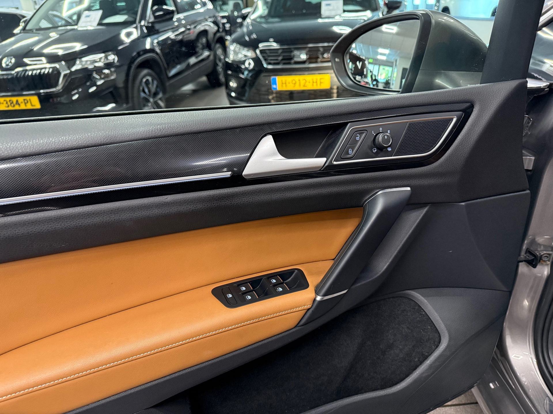 https://www.autokooy.nl//xml/images/53472481-10.JPG