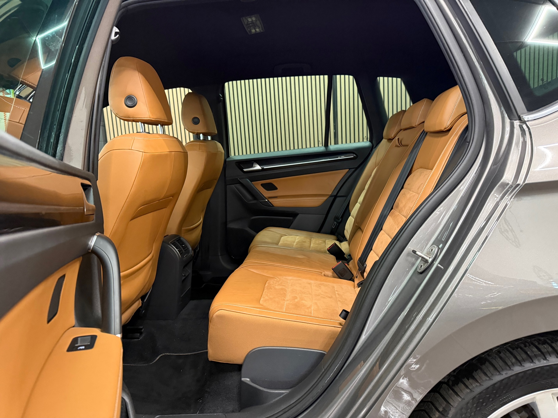 https://www.autokooy.nl//xml/images/53472481-21.JPG