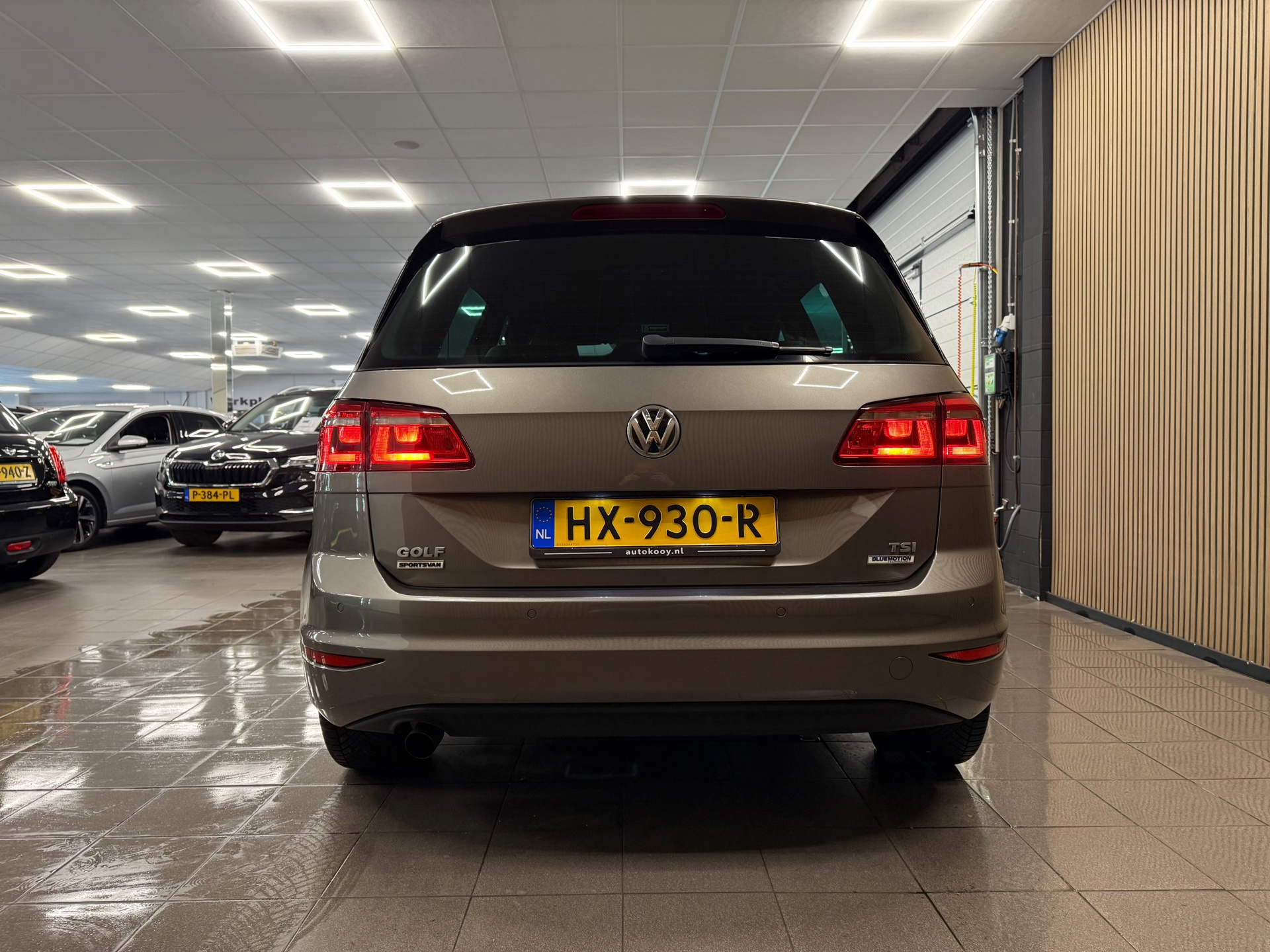 https://www.autokooy.nl//xml/images/53472481-4.JPG
