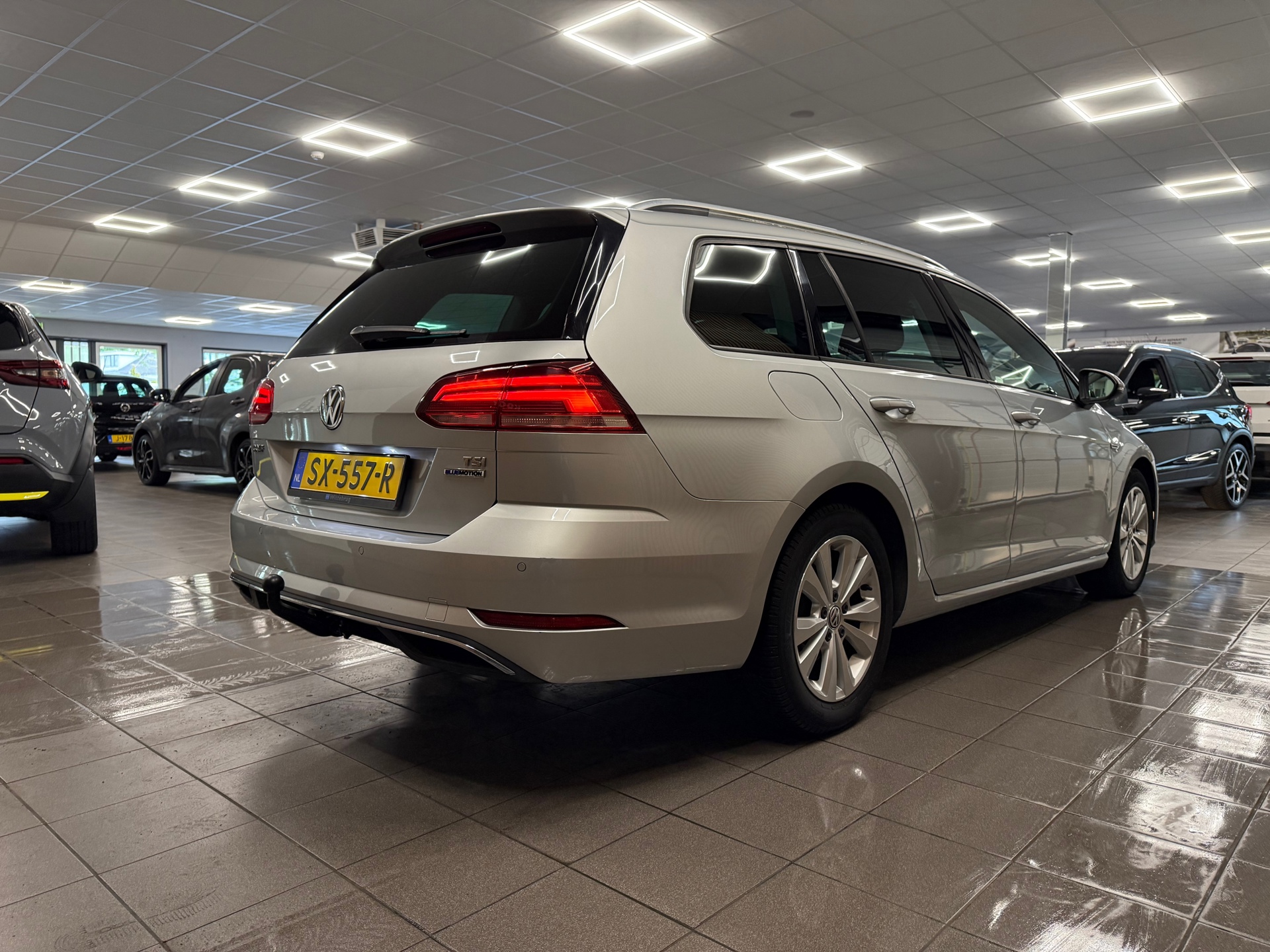 https://www.autokooy.nl//xml/images/53523932-6.JPG