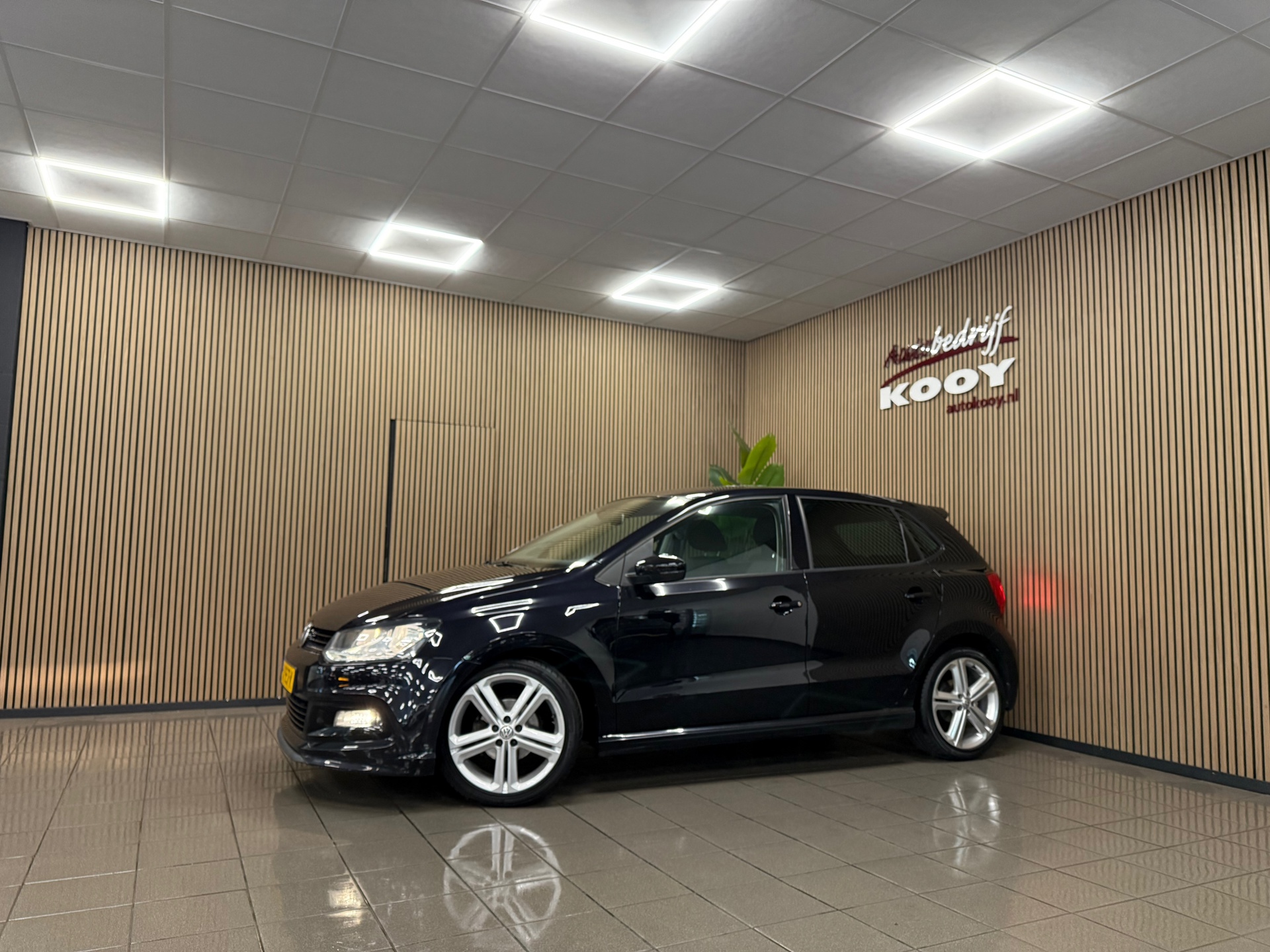 https://www.autokooy.nl//xml/images/53550252-9.JPG
