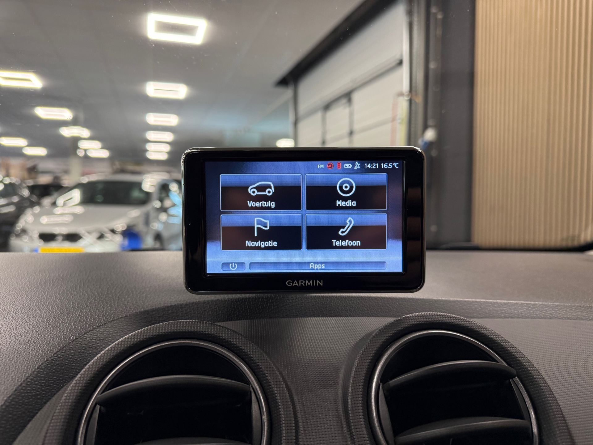 https://www.autokooy.nl//xml/images/53574575-16.JPG