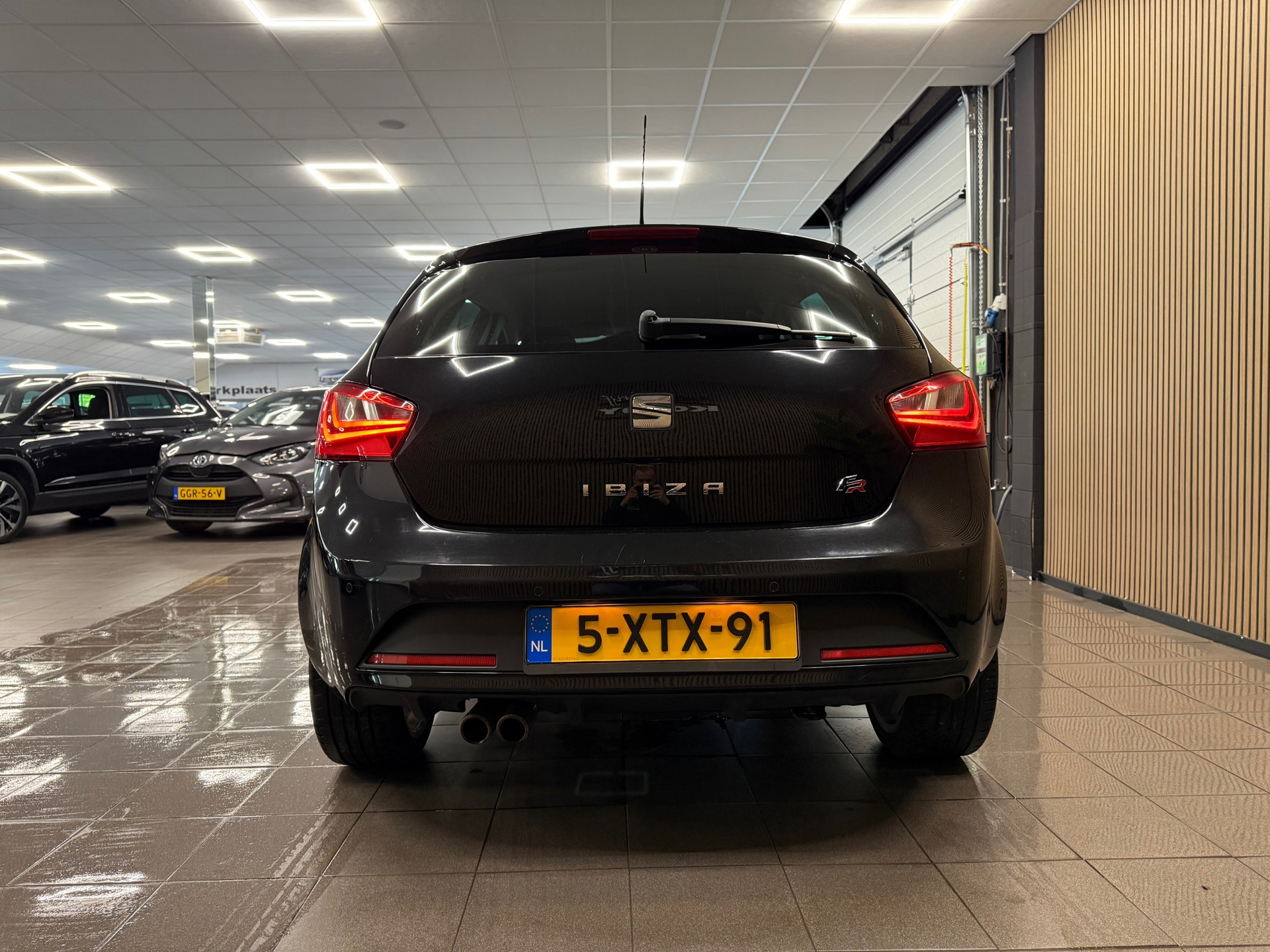 https://www.autokooy.nl//xml/images/53574575-4.JPG