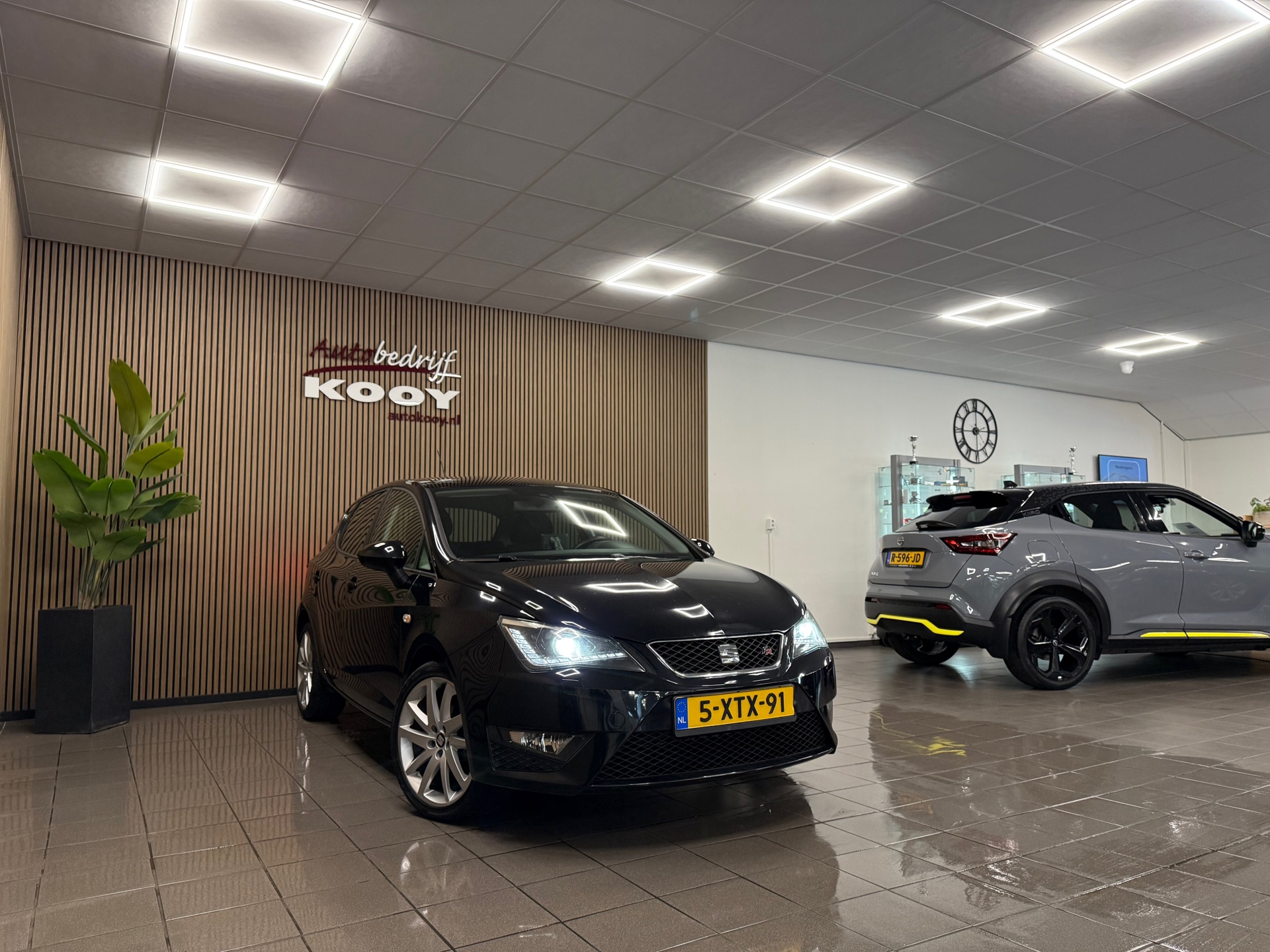 https://www.autokooy.nl//xml/images/53574575-7.JPG