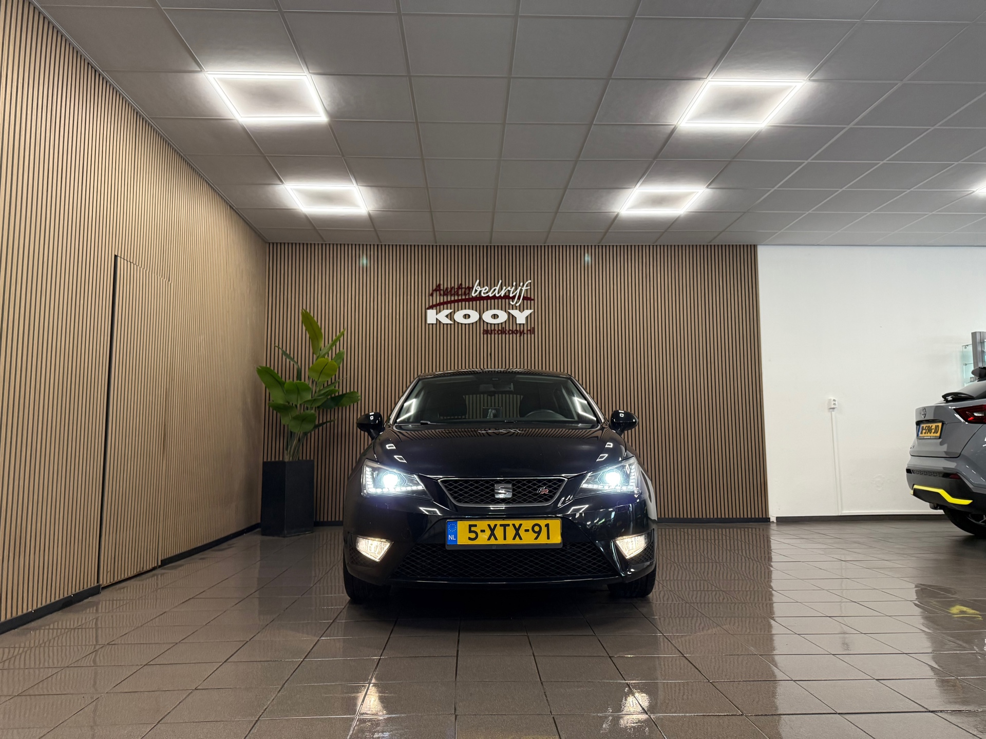 https://www.autokooy.nl//xml/images/53574575-8.JPG
