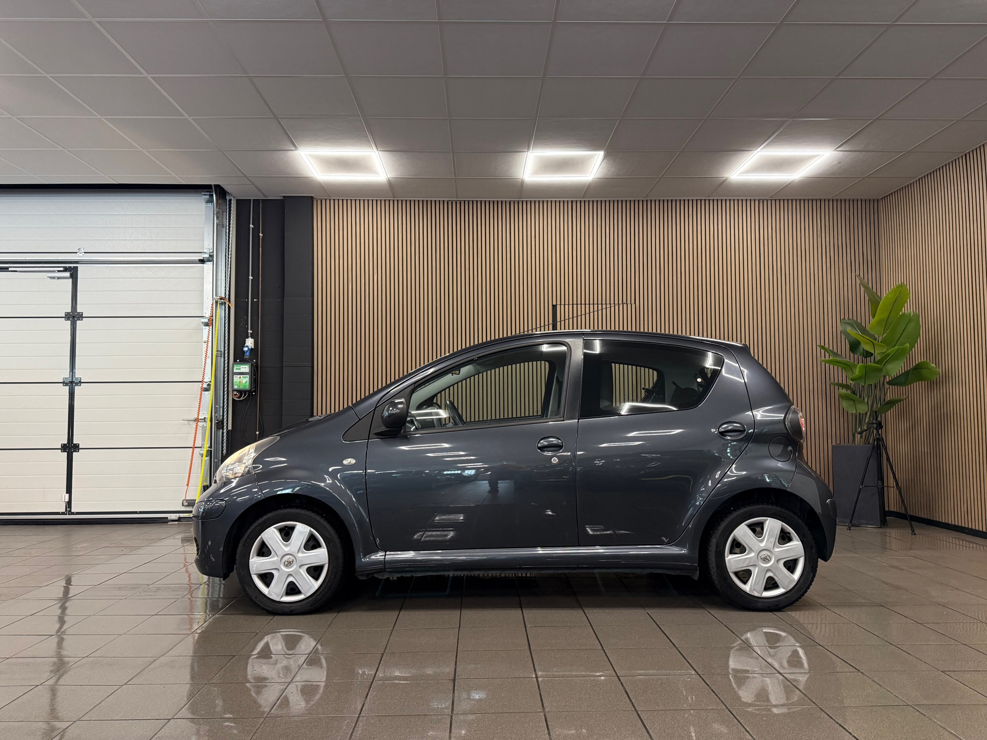 https://www.autokooy.nl//xml/images/53607384-2.JPG
